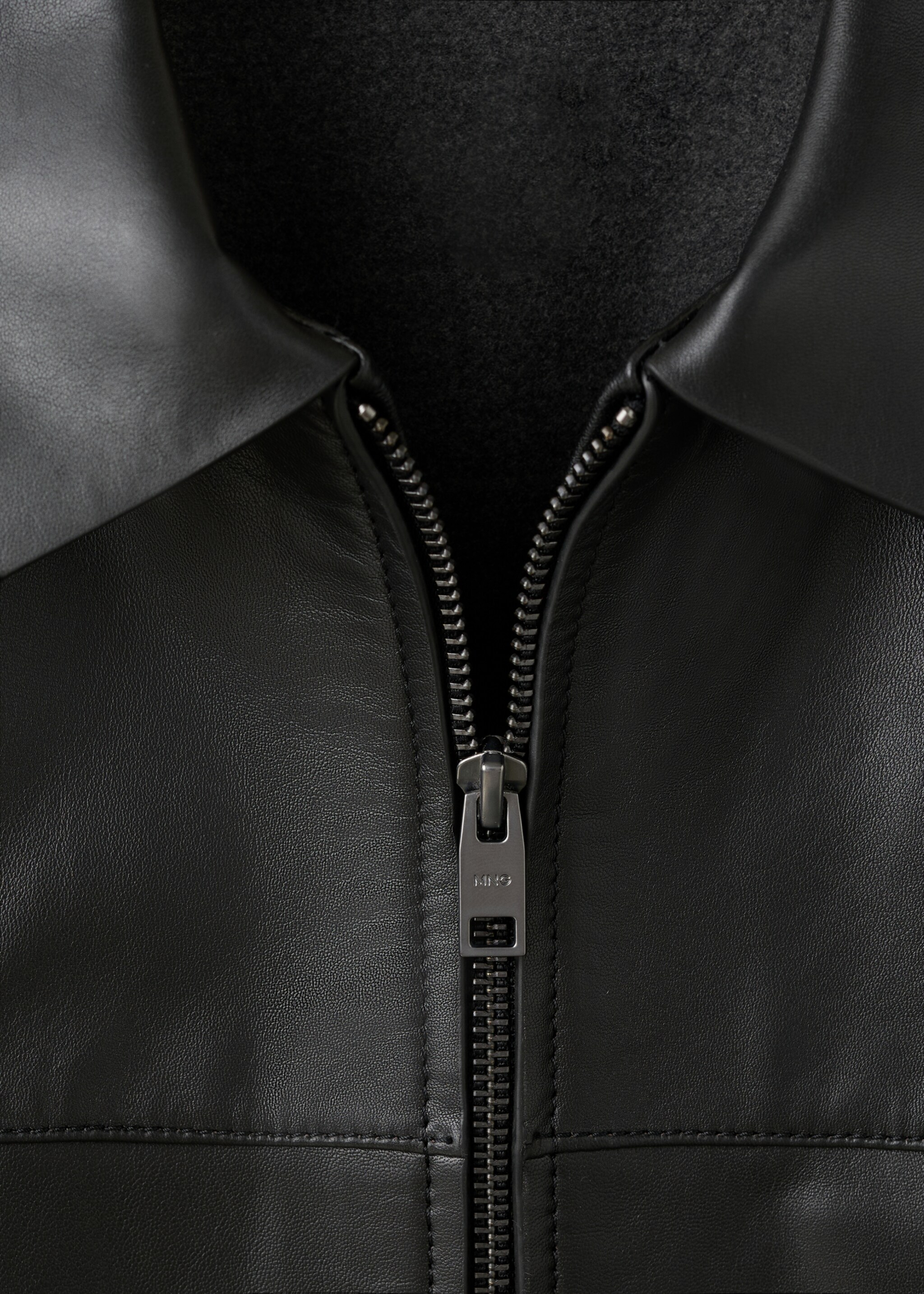 Jacket yarn - Details of the article 0, Black. Ref: 27081175-00.