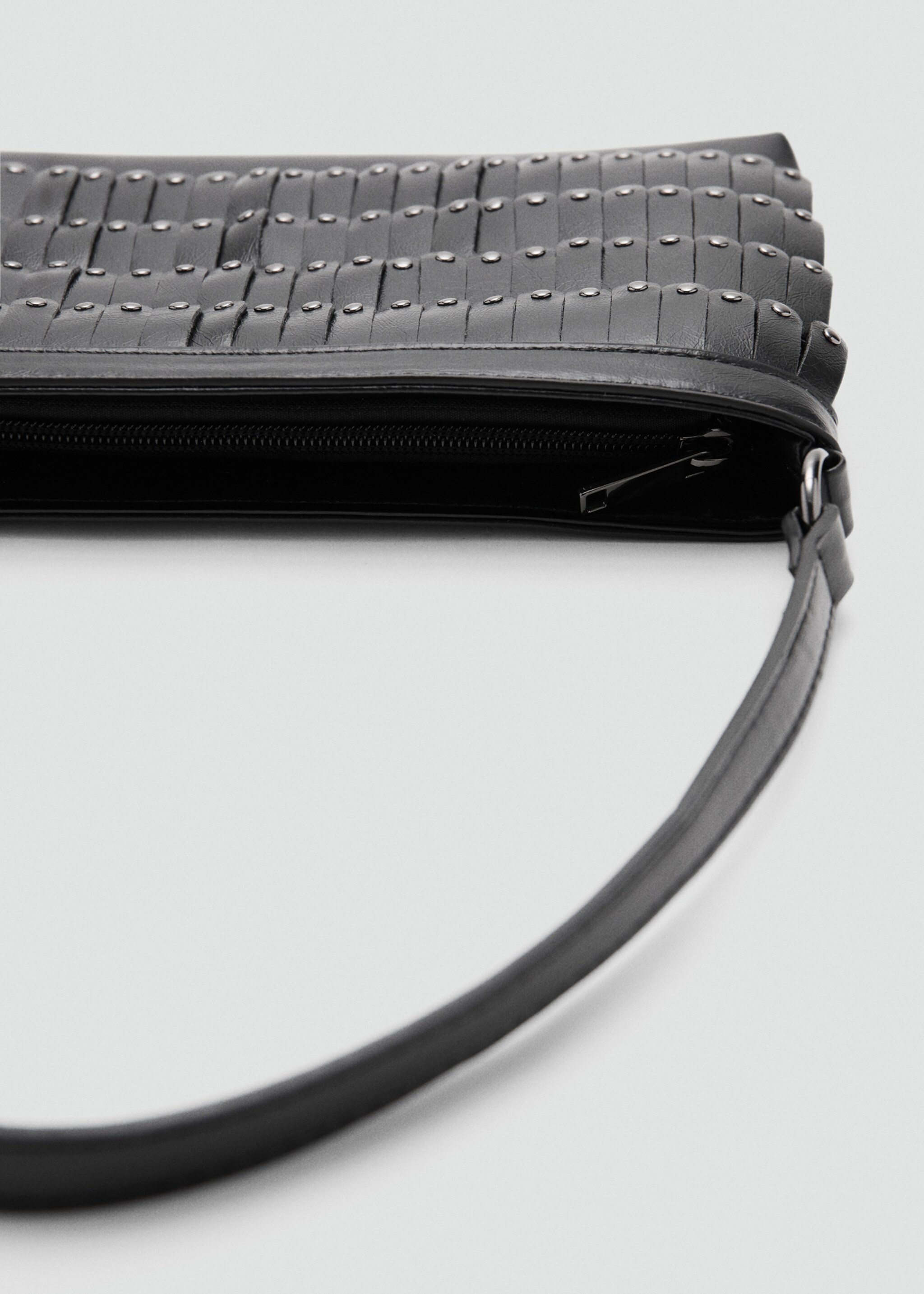 Fringed studded handbag - Details of the article 2, Black. Ref: 27081178-00.