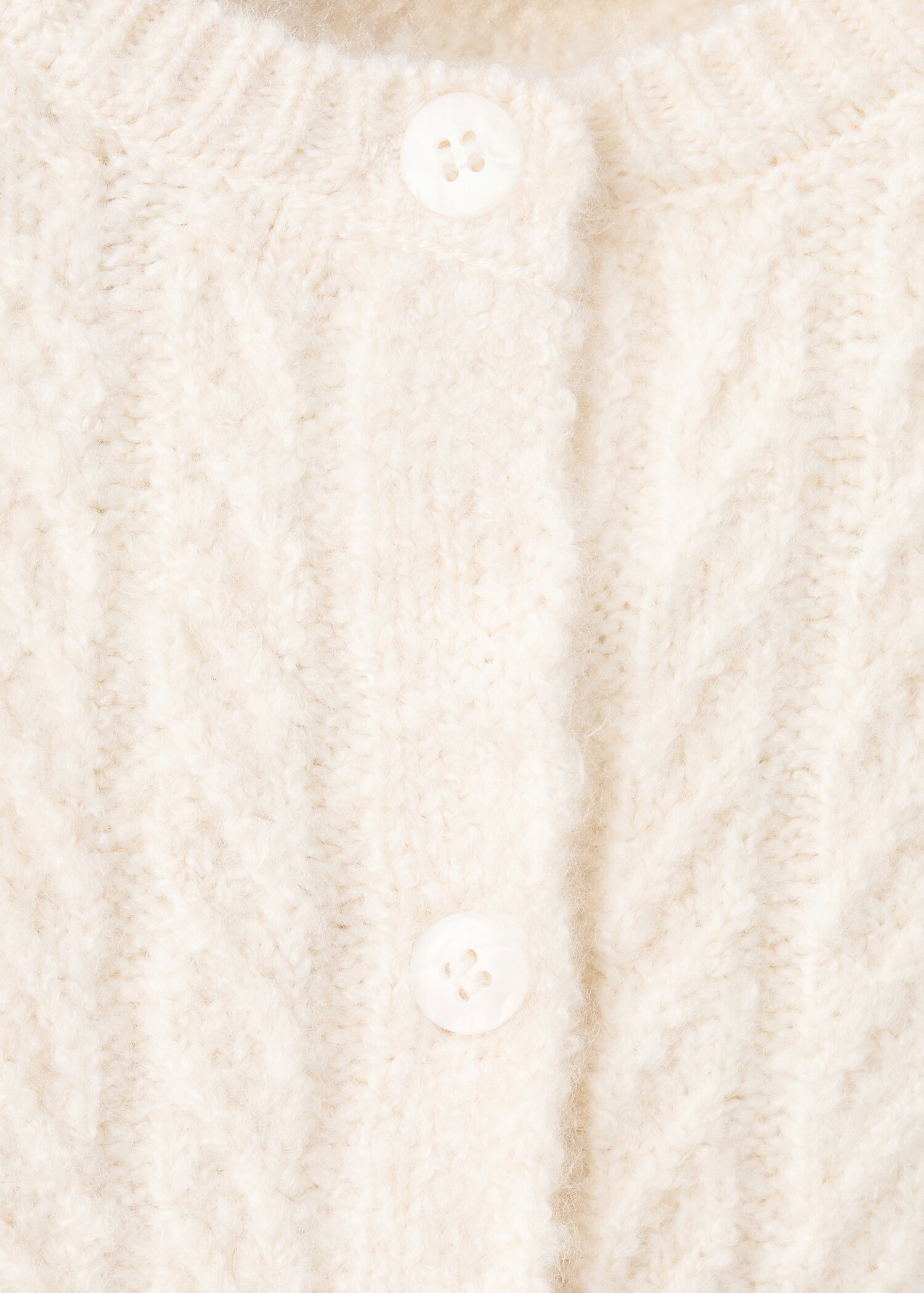 Cable-knit cardigan - Details of the article 8