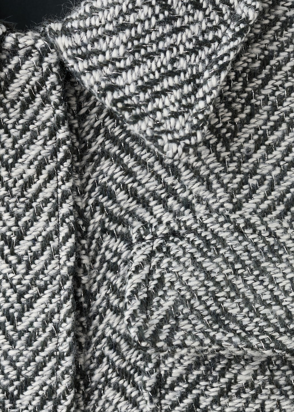 Tweed jacket with lurex details