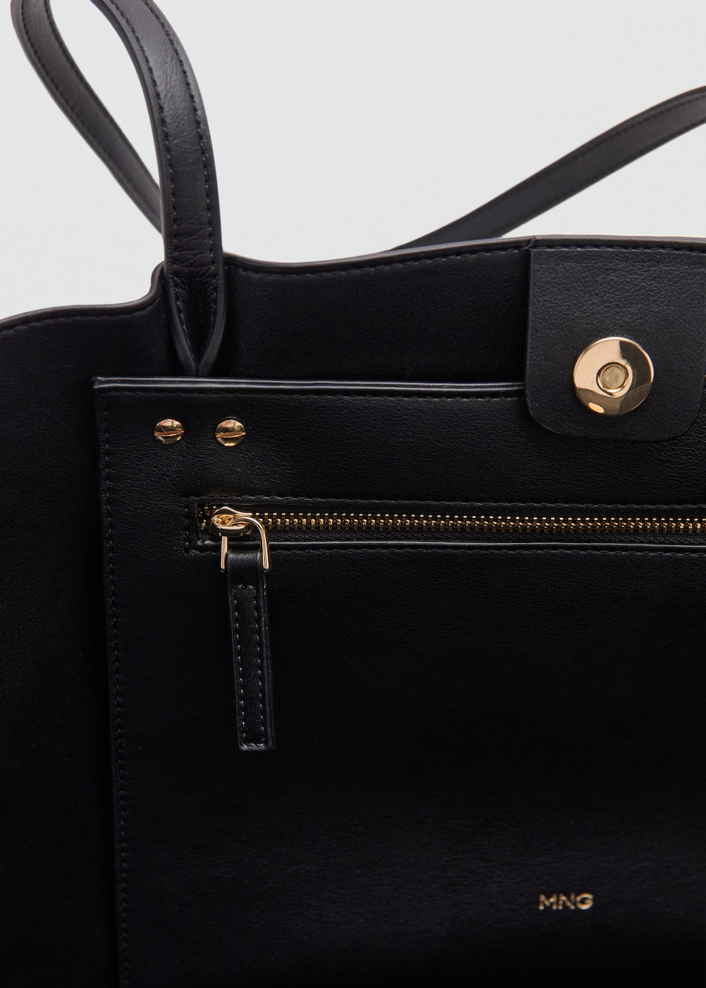 Shopper bag with metallic details