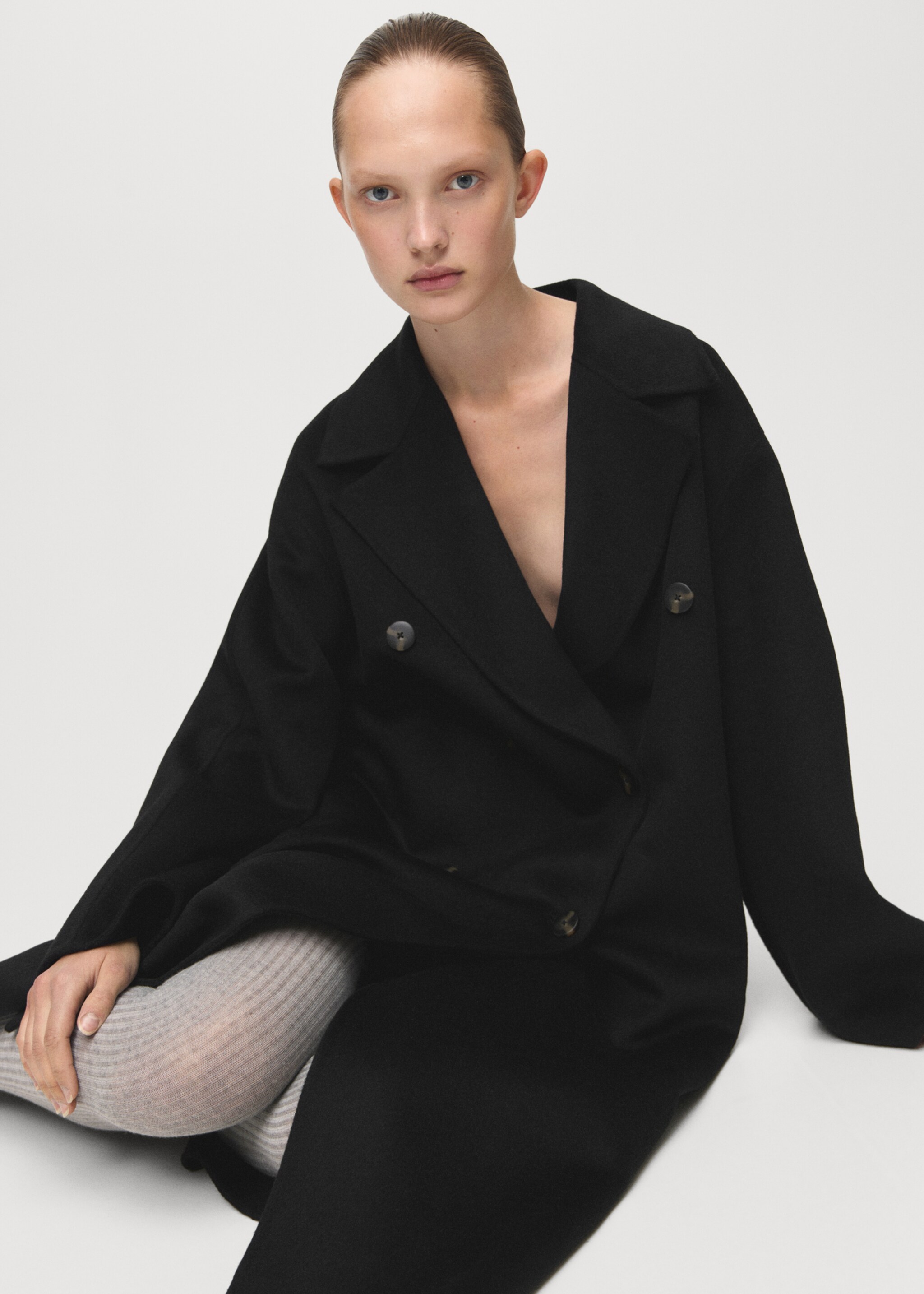 Handmade oversized wool coat - Details of the article 2, Black. Ref: 27081207-00.