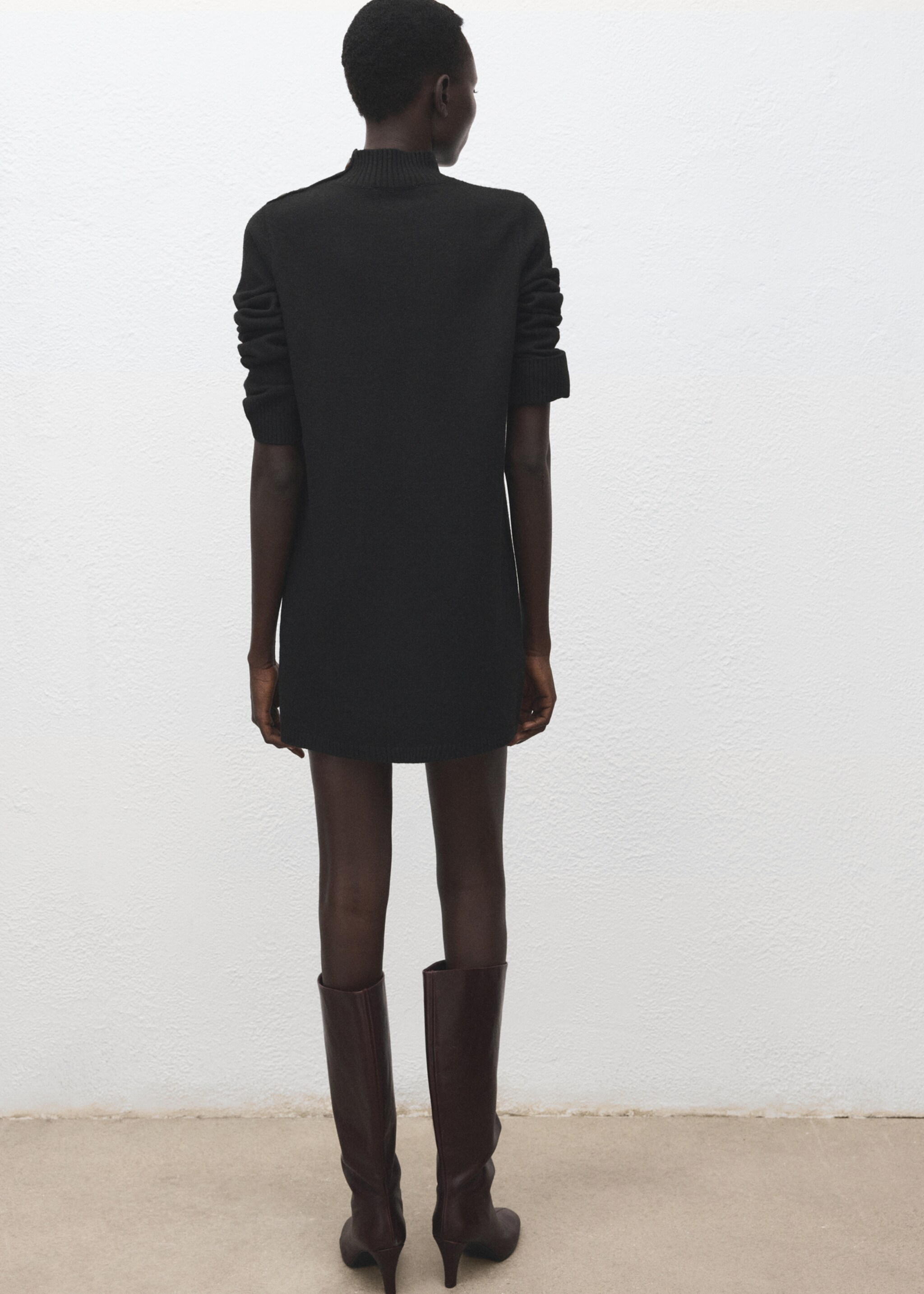 Button knit dress - Reverse of the article, Black. Ref: 27081214-00.