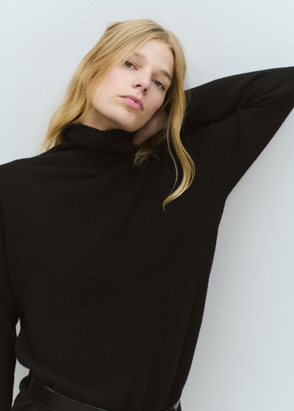 Knitted turtleneck dress - image 4