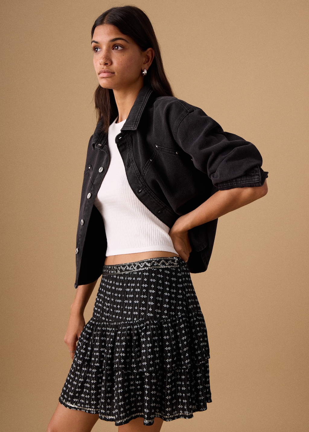 Skirt with sequin print