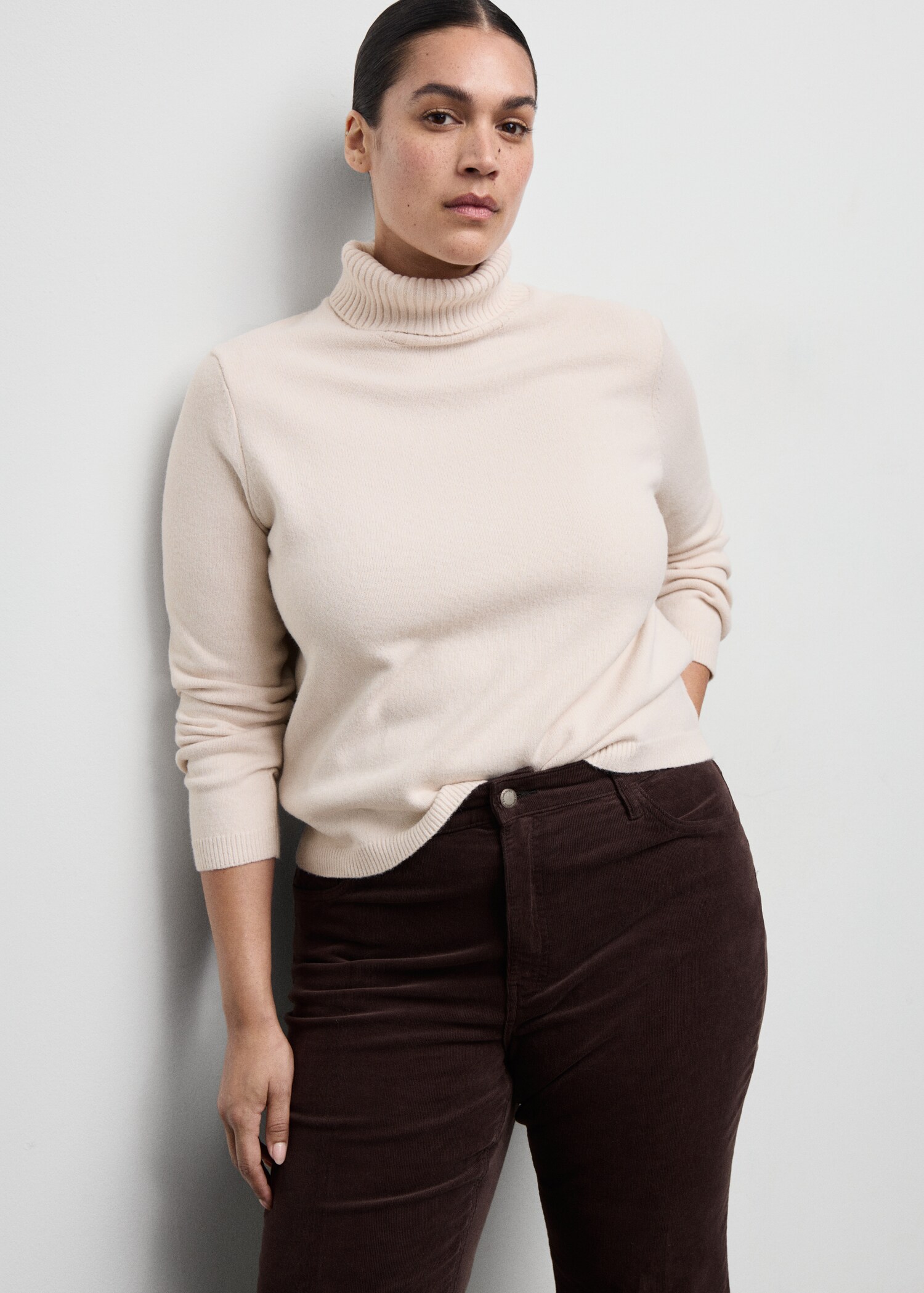 Turtleneck knitted sweater - Details of the article 5