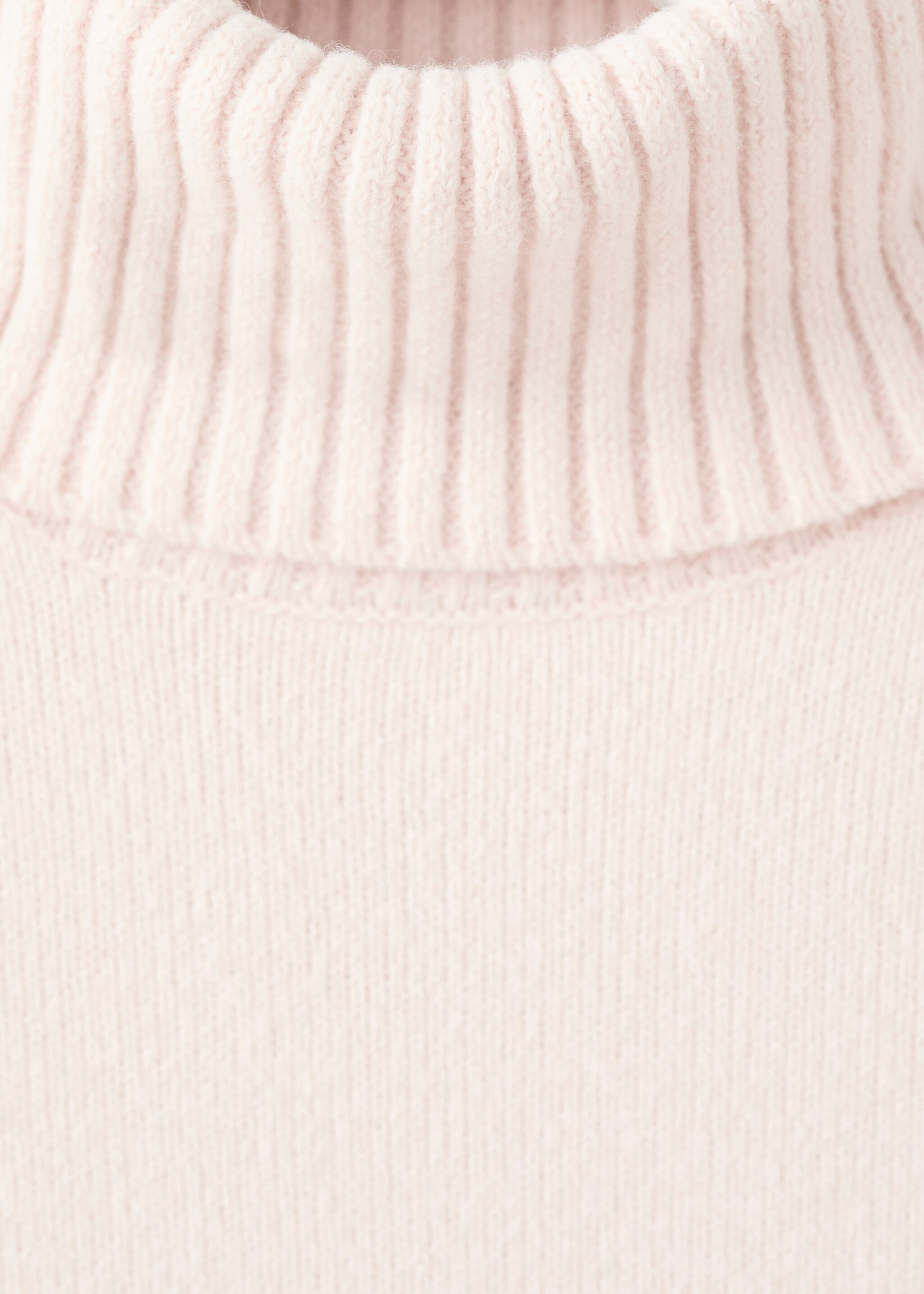 Turtleneck knitted sweater - Details of the article 8, Ecru. Ref: 27081223-00.