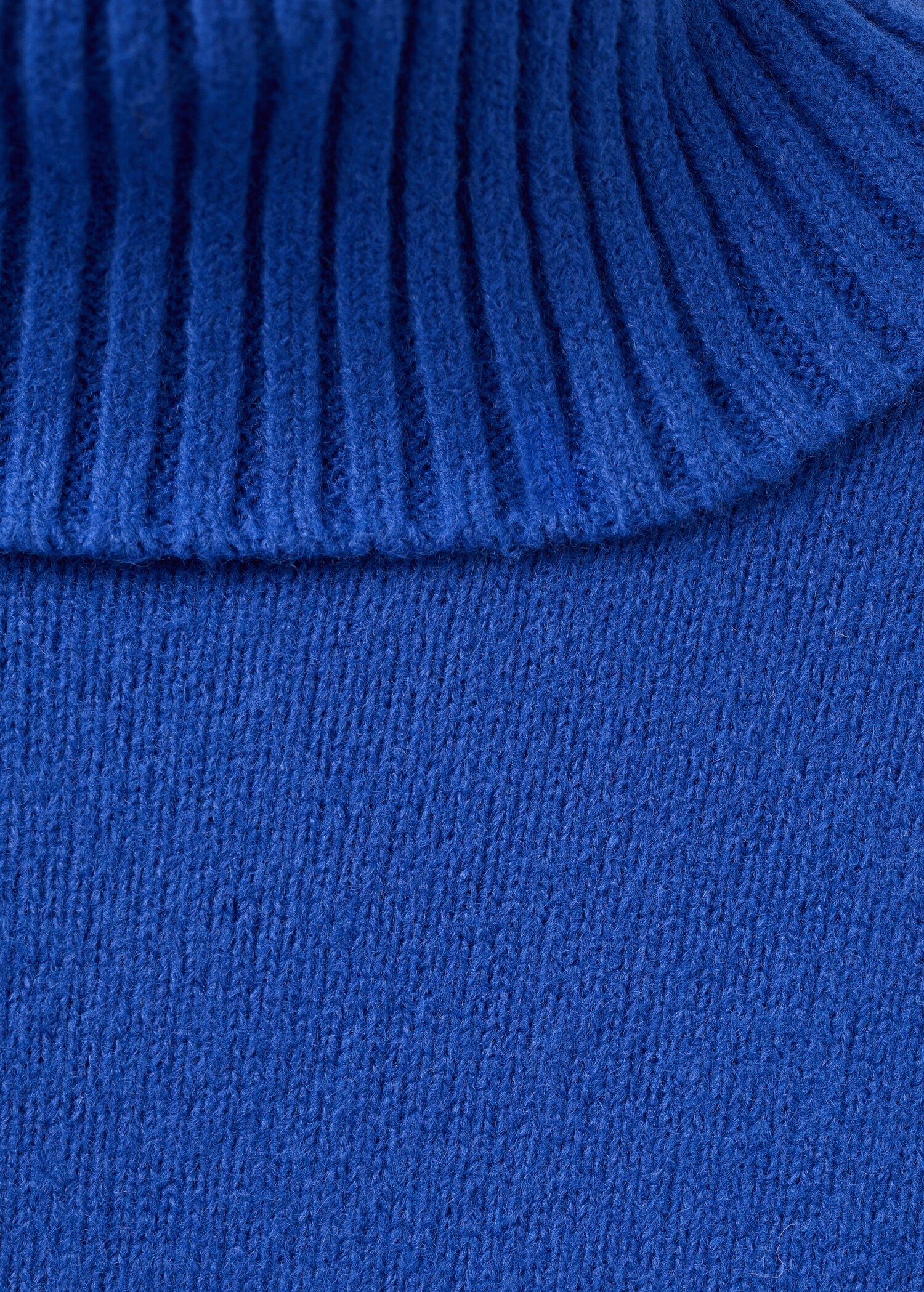 Turtleneck knitted sweater - Details of the article 8