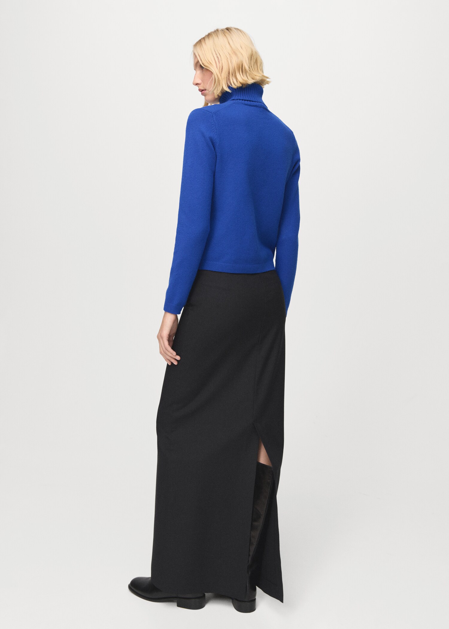 Turtleneck knitted sweater - Reverse of the article