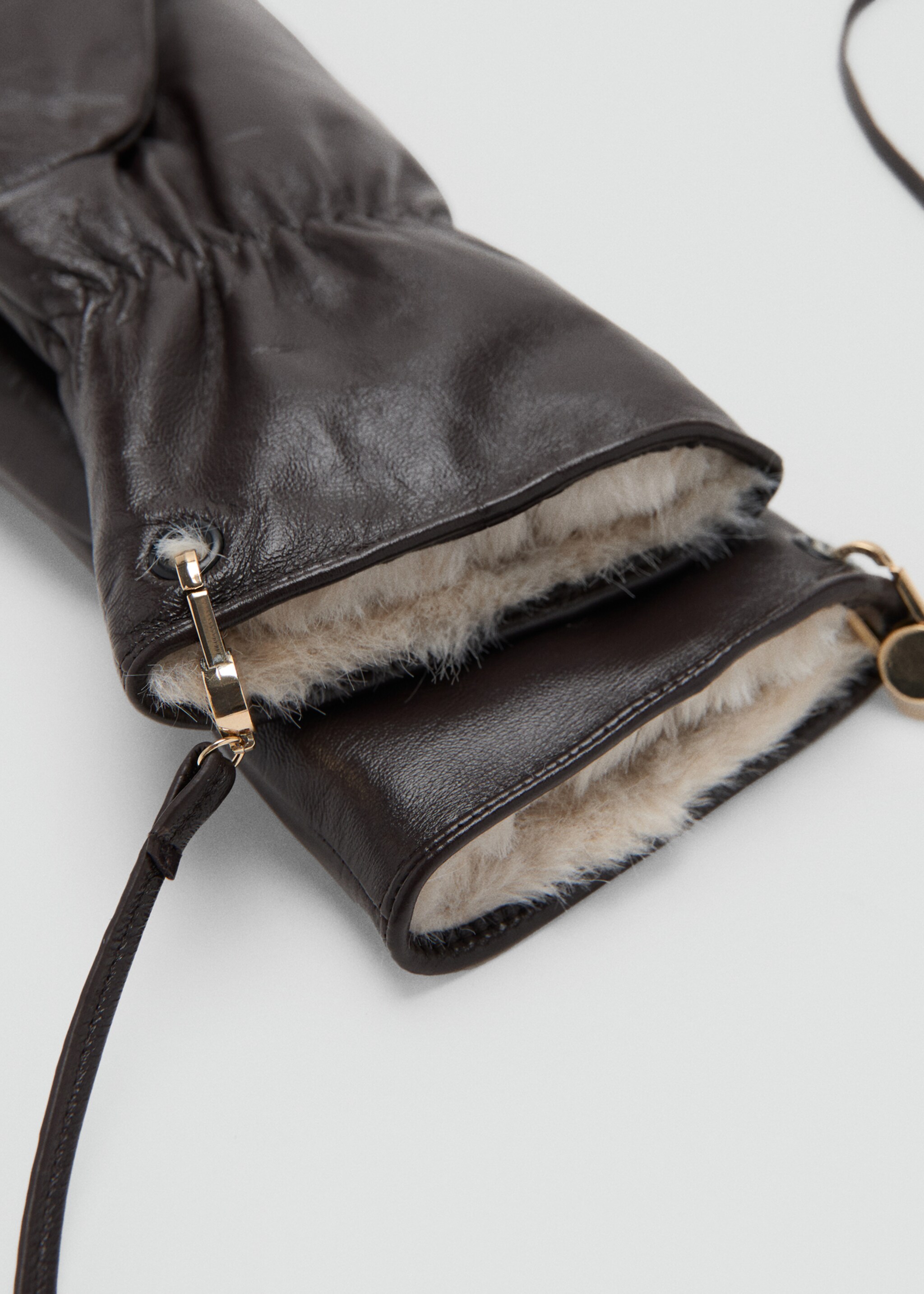Leather mitts - Medium plane, Chocolate. Ref: 27081225-00.