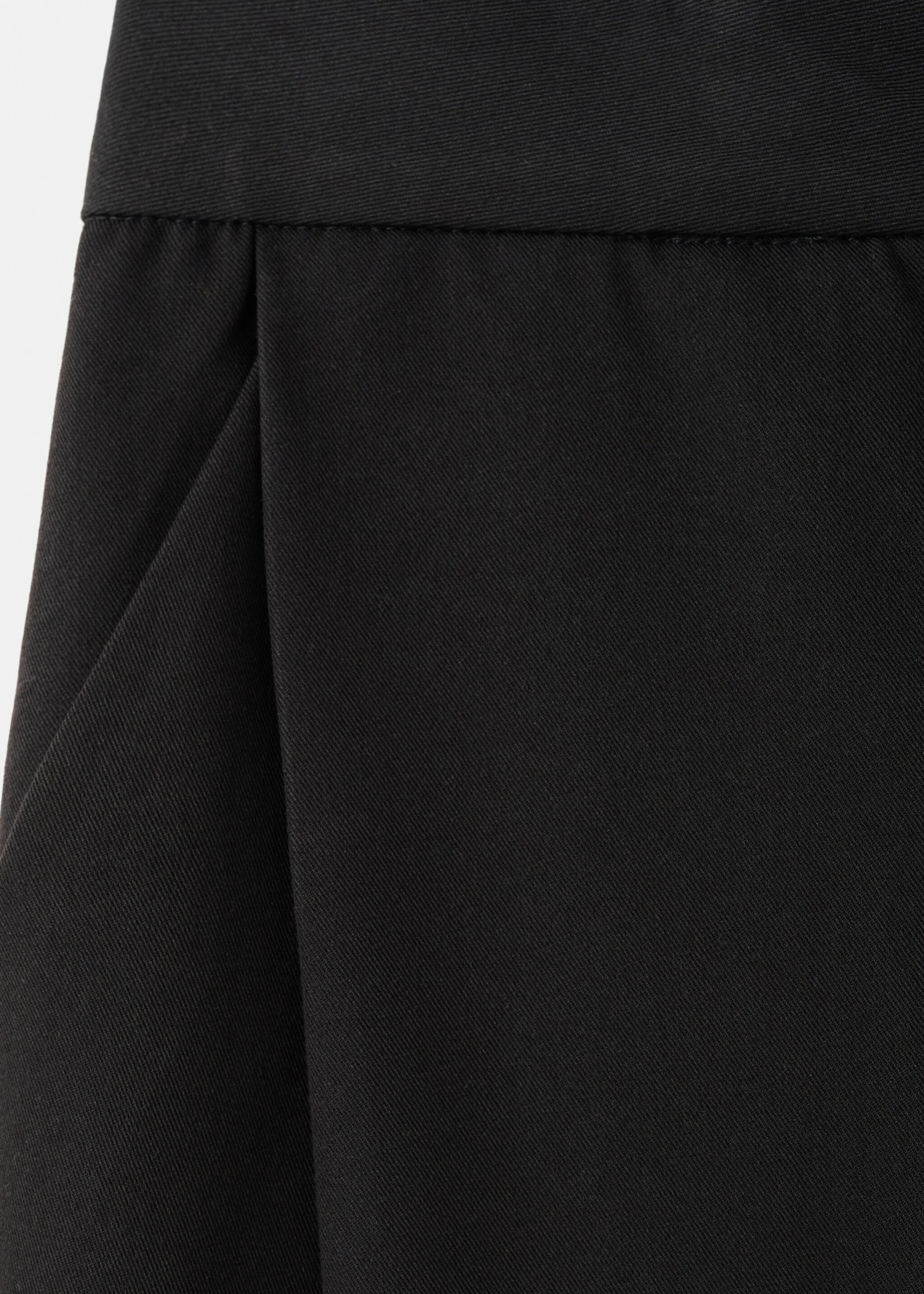 Pleated wide leg trousers - Details of the article 0, Black. Ref: 27081234-00.