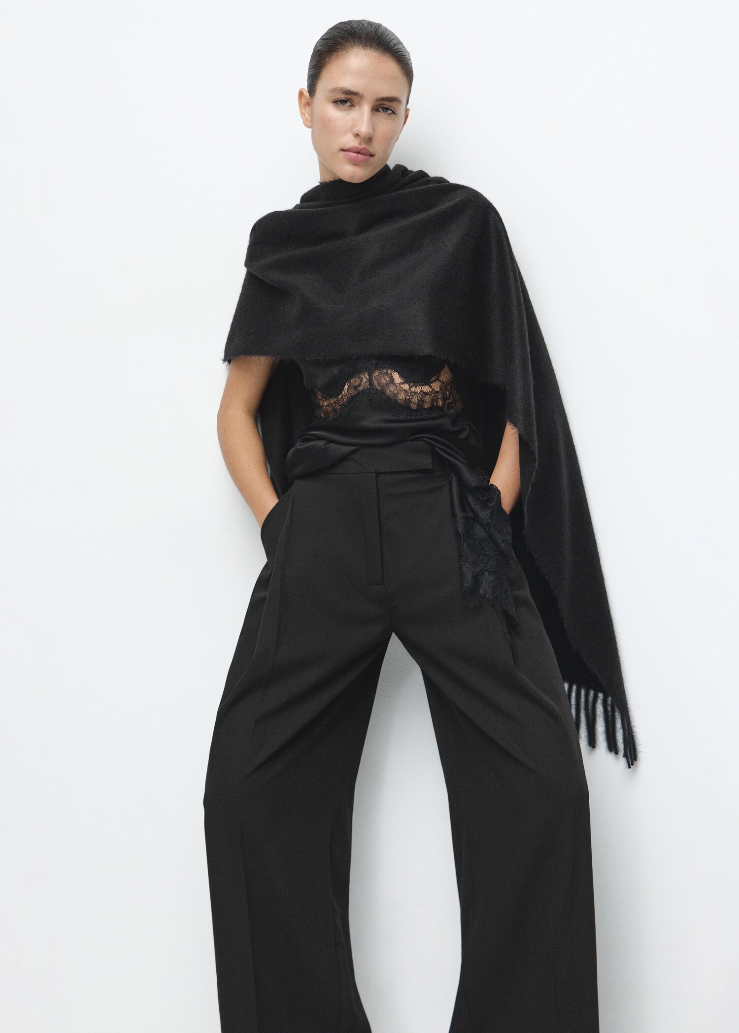 Pleated wide leg trousers - Details of the article 1
