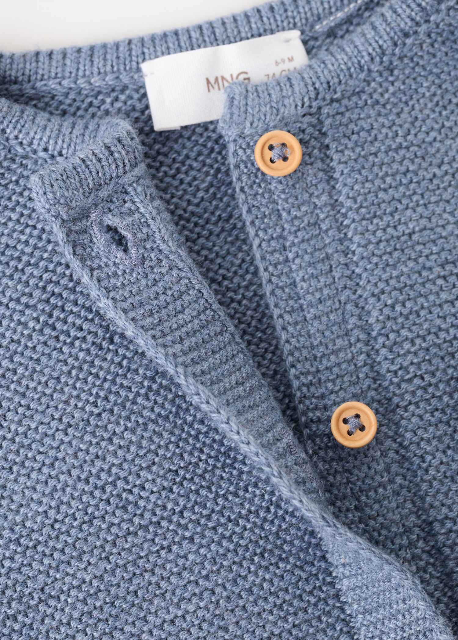 Knitted button cardigan - Details of the article 8