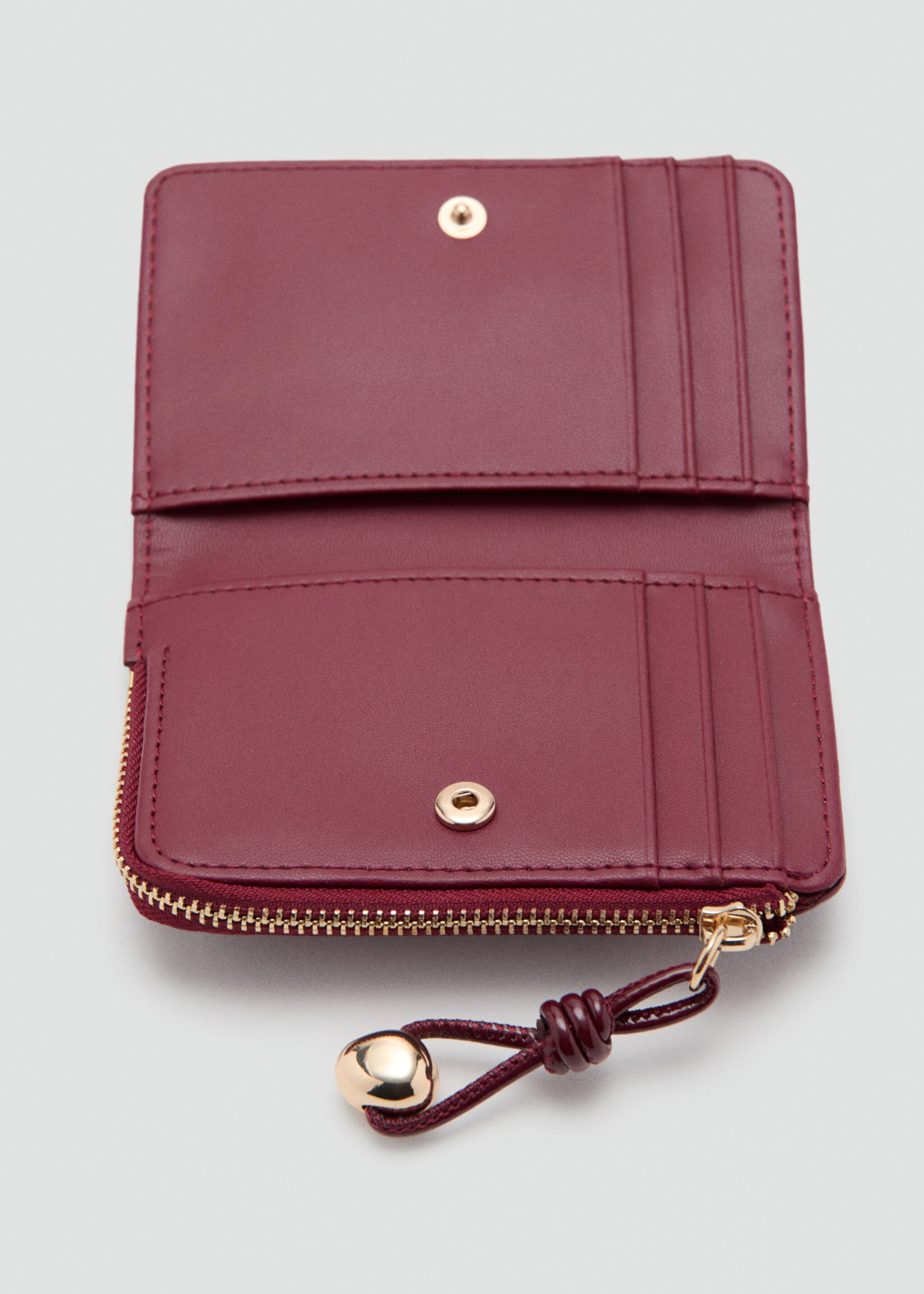 Mini-bead small purse - Details of the article 1, Burgundy. Ref: 27081236-00.