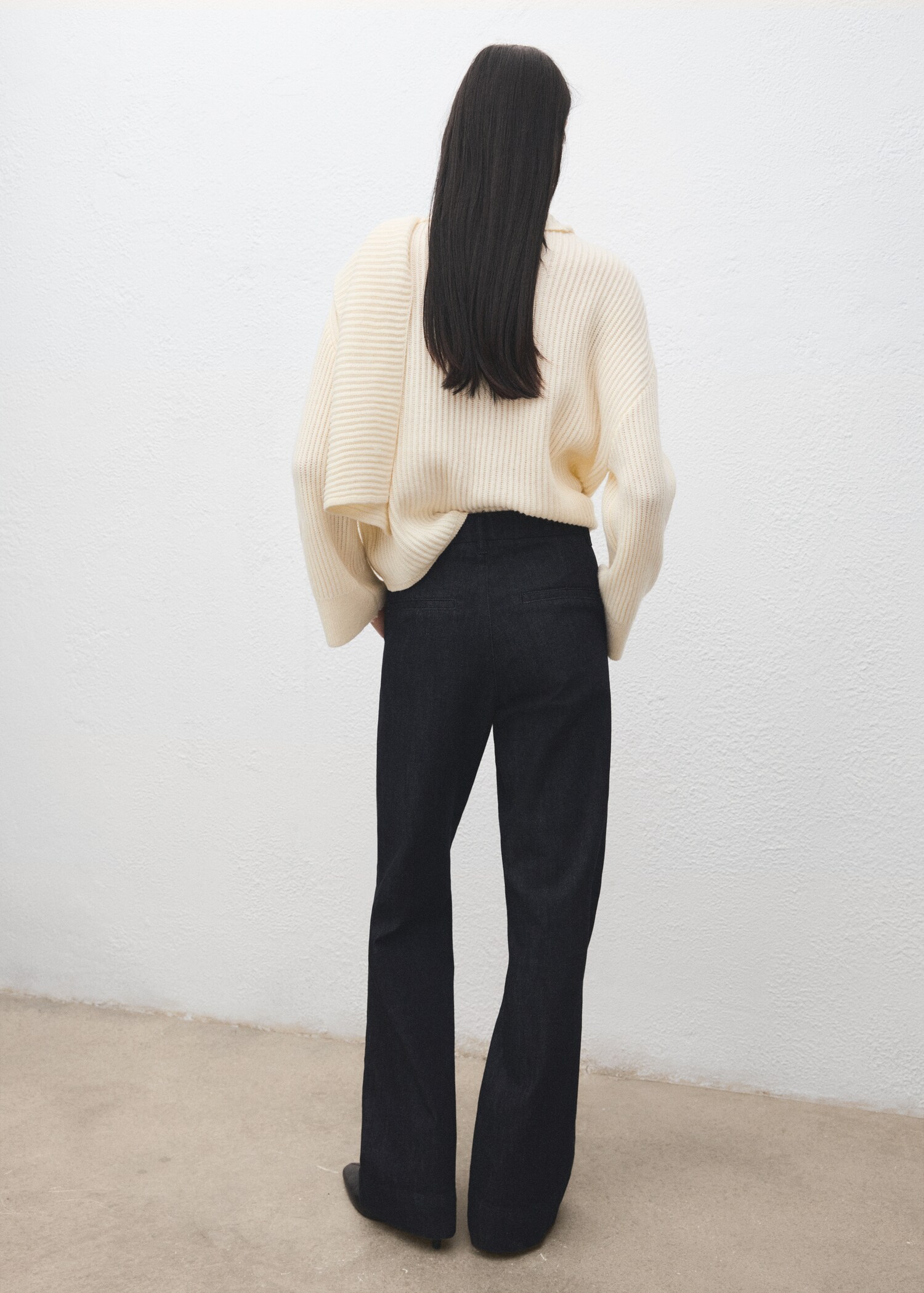 Wide-leg denim trousers - Reverse of the article