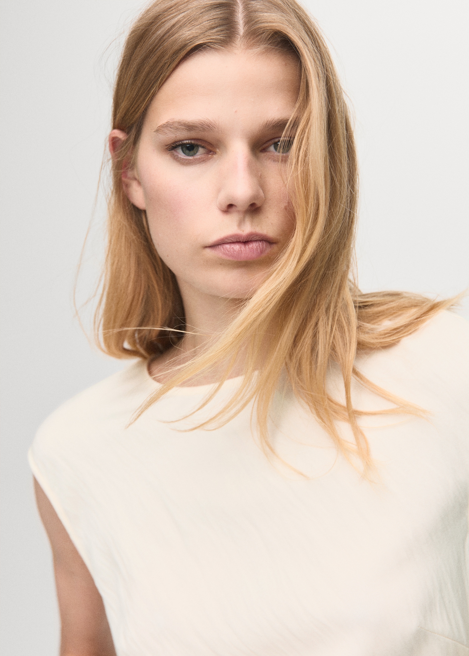 Lyocell dress with pleated waist - Details of the article 1