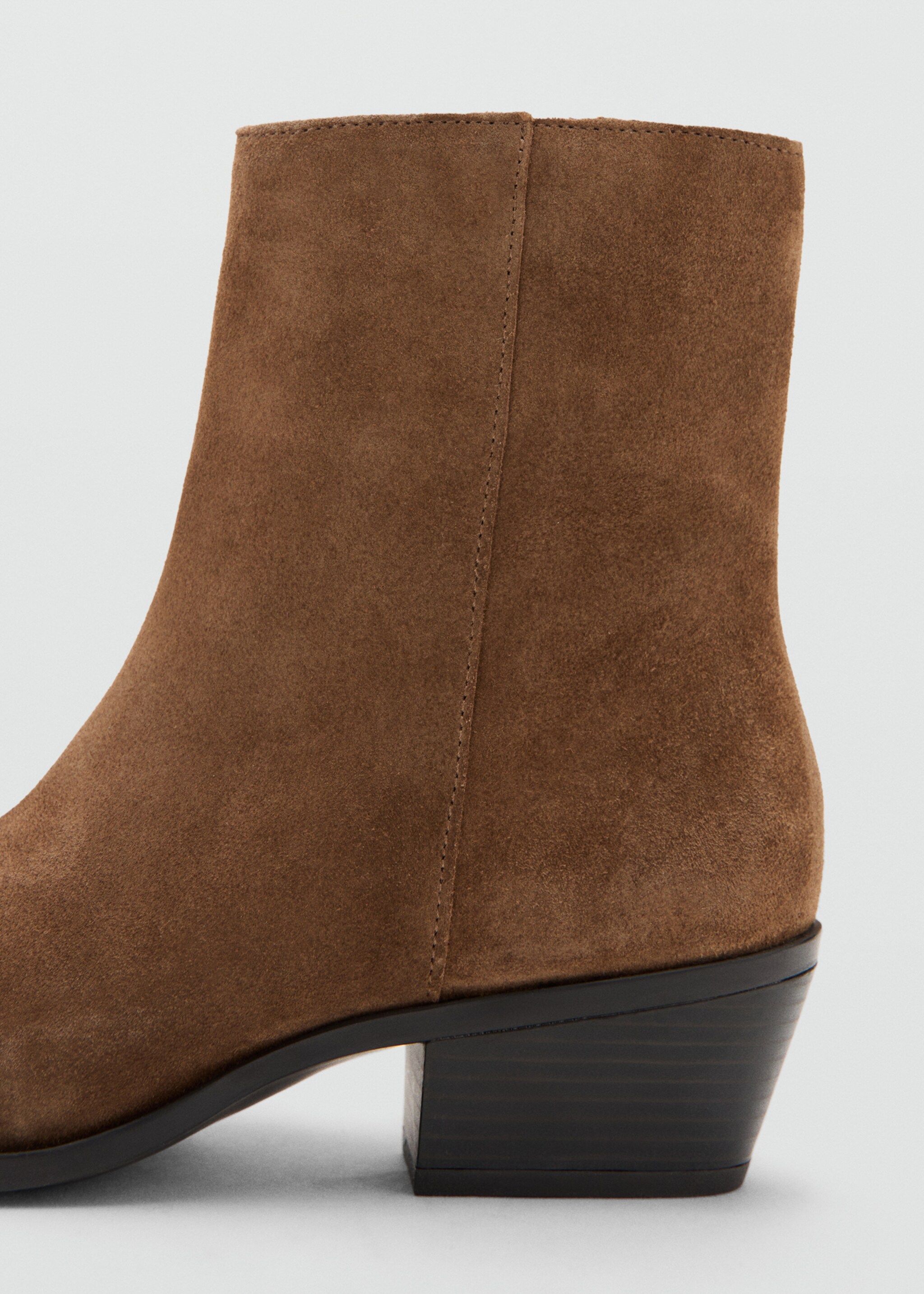 Heel suede ankle boot - Details of the article 1, Medium Brown. Ref: 27081250-00.