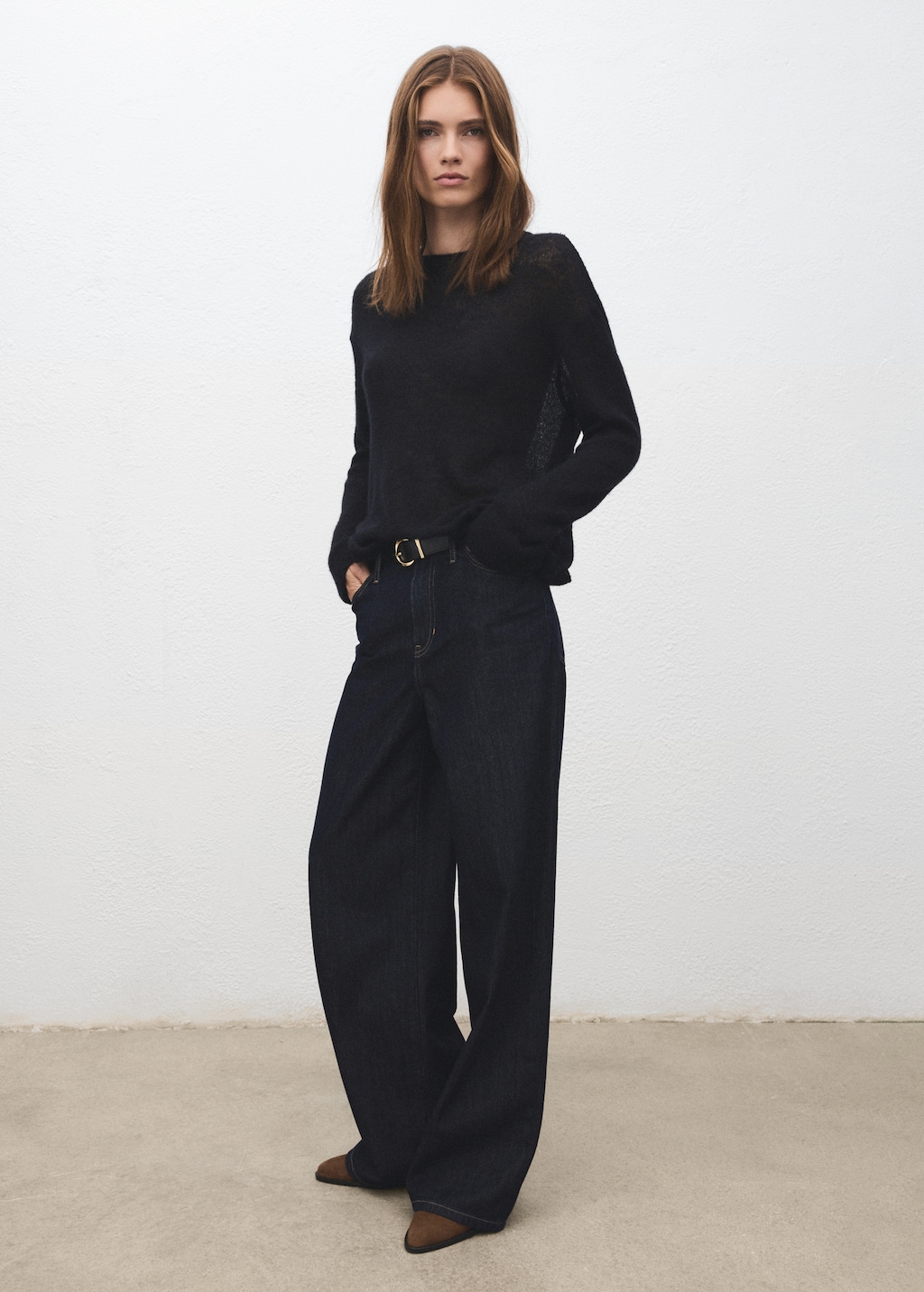 Heel suede ankle boot