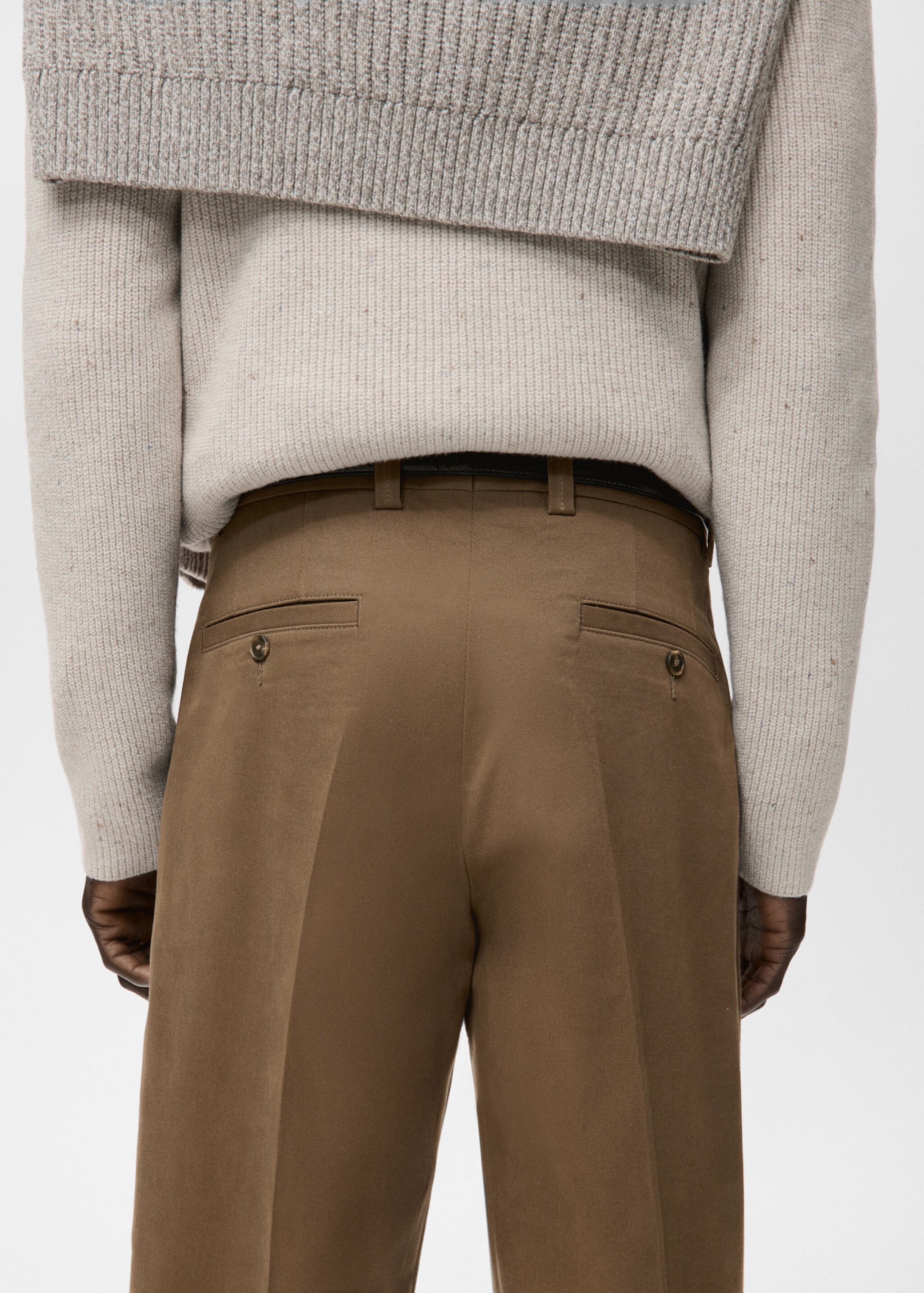 Slim fit cotton pants - Details of the article 6, Chocolate. Ref: 27081257-00.