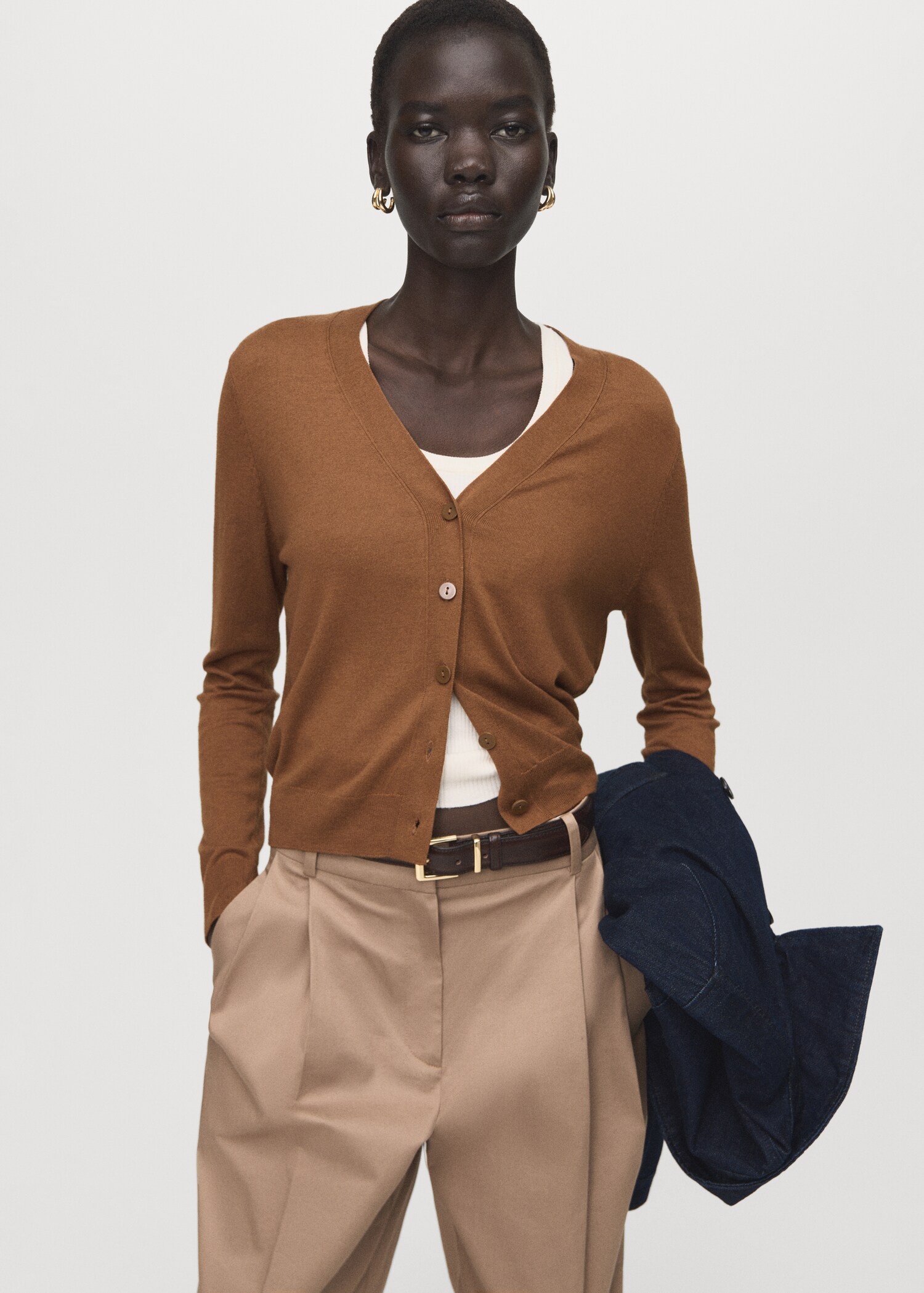 Cardigan maille col V - Plan moyen