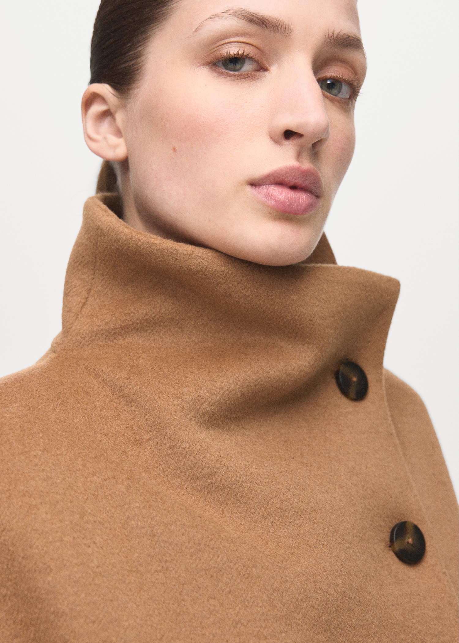 Wool-blend funnel-neck coat - Details of the article 1