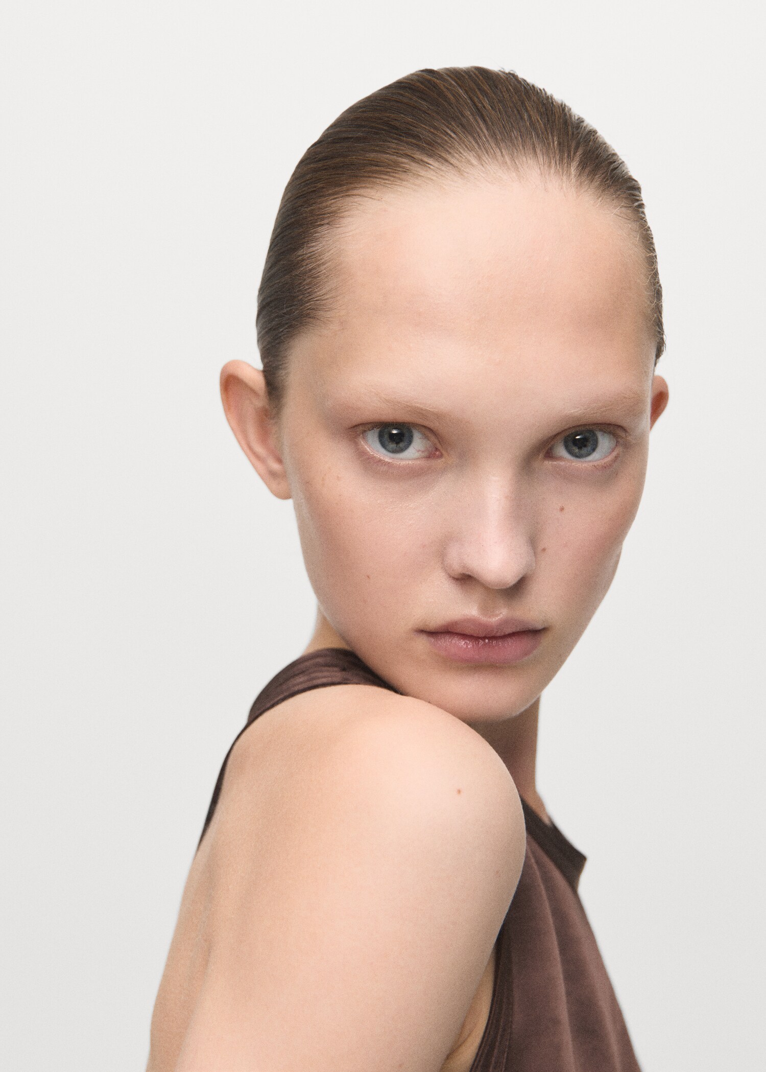 Robe trapèze avec fronces latérales - Détail de l'article 1