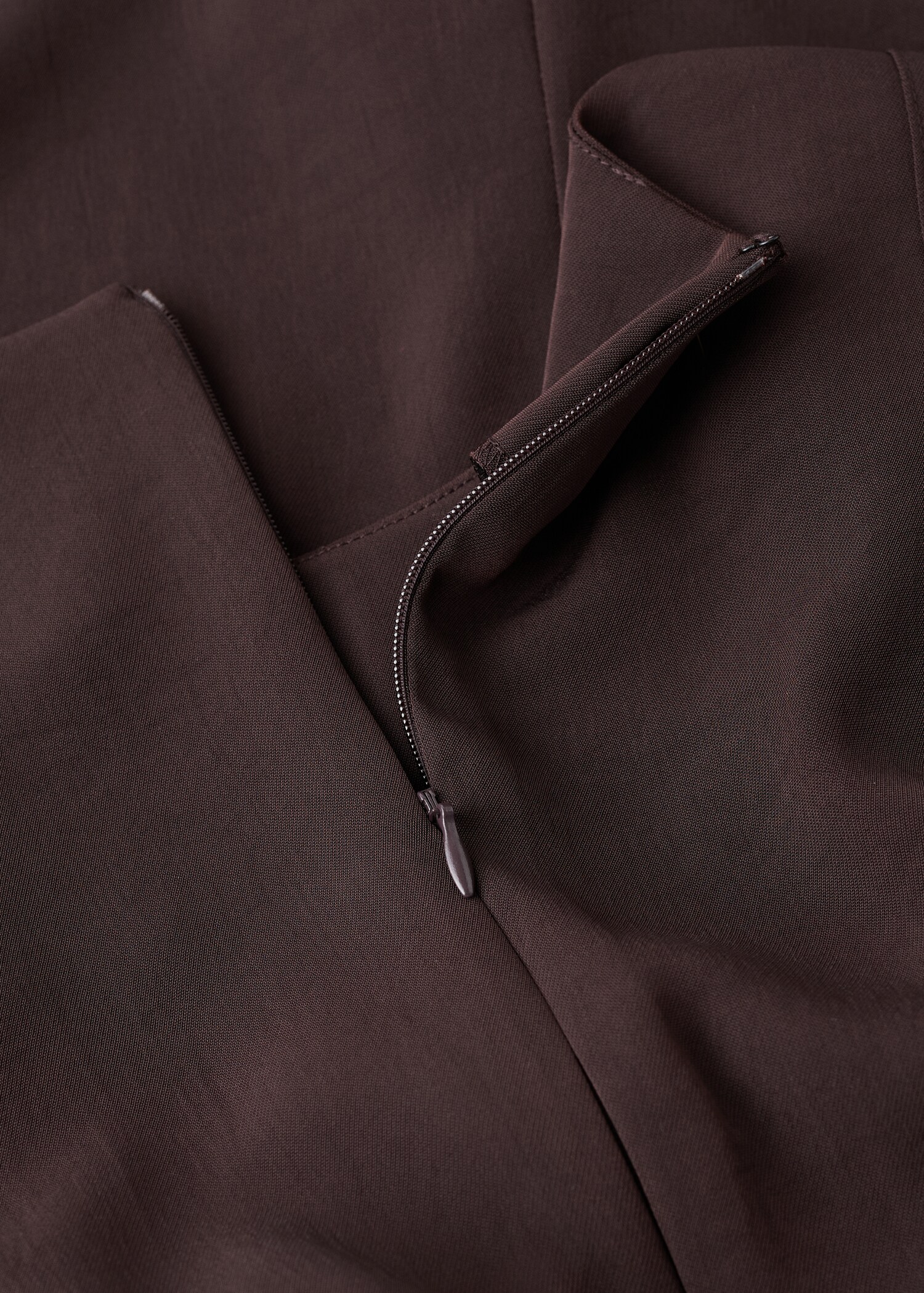 A-line dress with godets - Details of the article 0