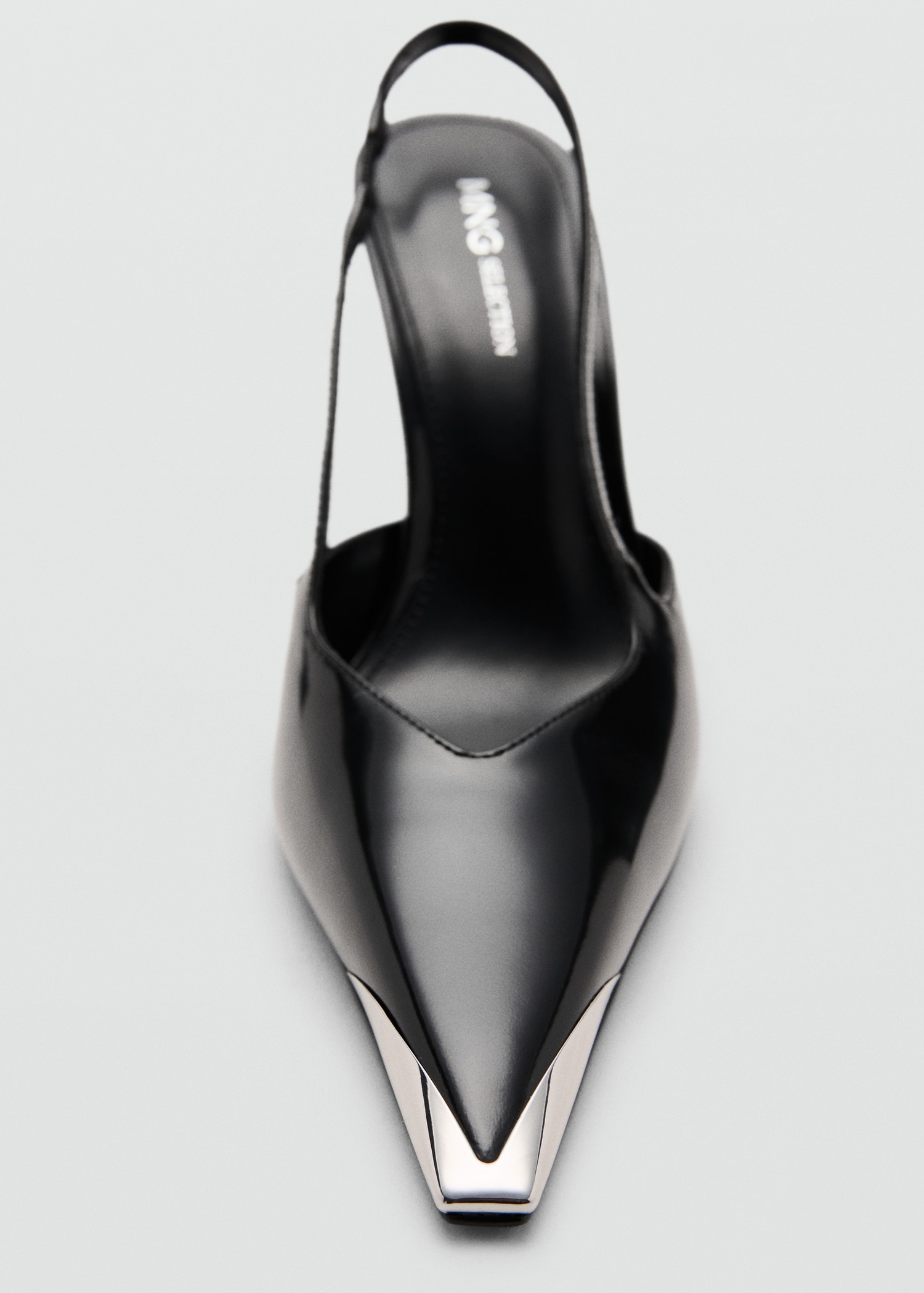 Leather high-heeled shoes with metal toe cap - Details of the article 2
