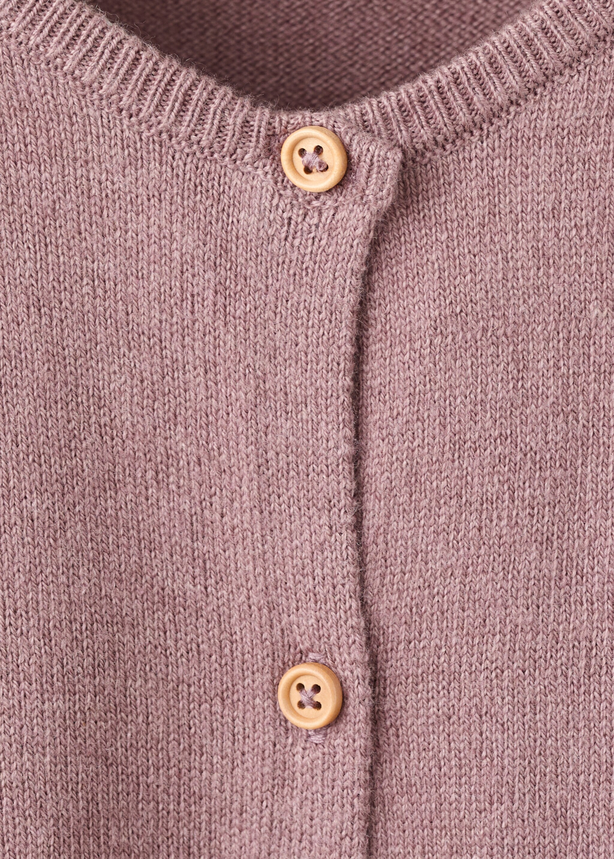 Langer Overall mit Knöpfen - Detail des Artikels 8, Rosa. Ref: 27081292-00.