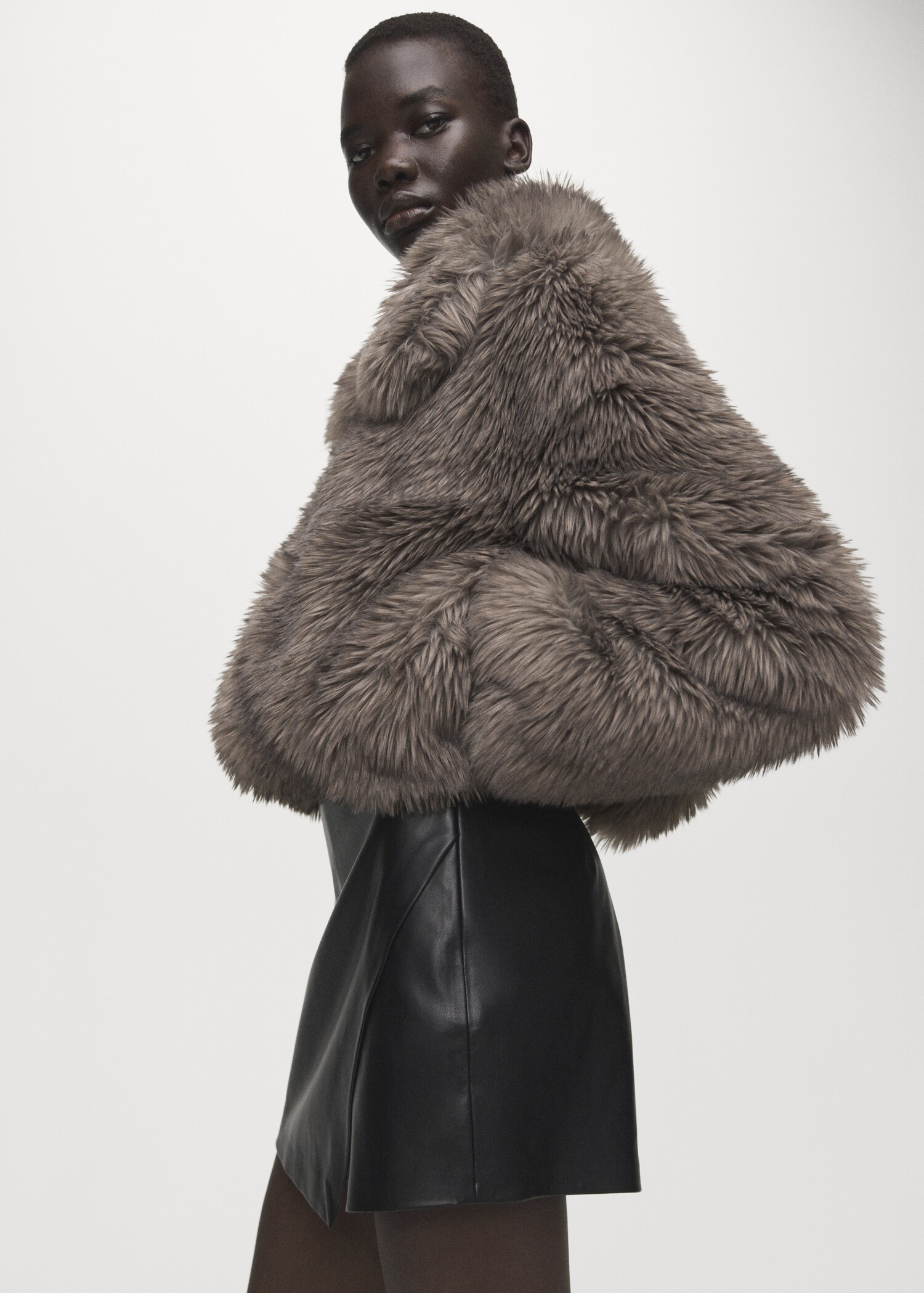 Faux-leather culottes - Details of the article 1