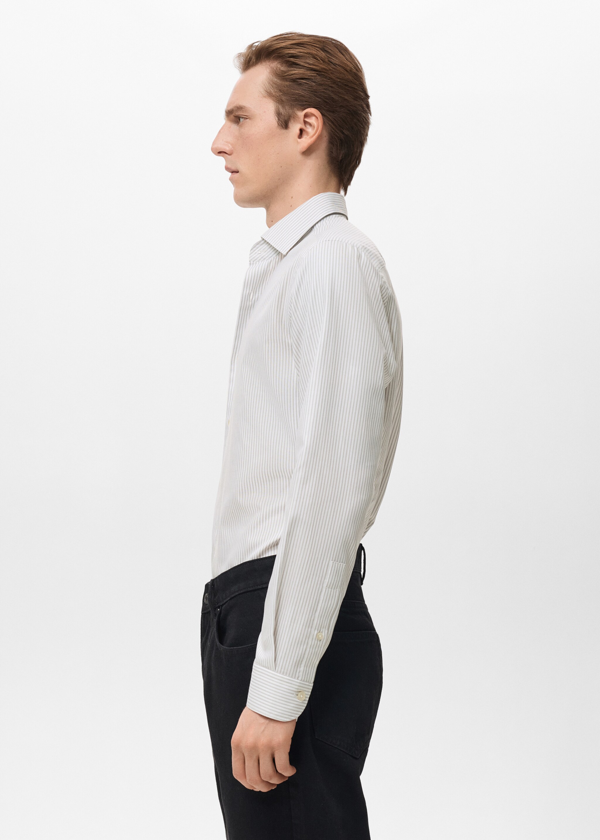 Chemise 100 % coton rayures slim-fit - Détail de l'article 2, Gris chiné clair. Ref: 27081313-00.