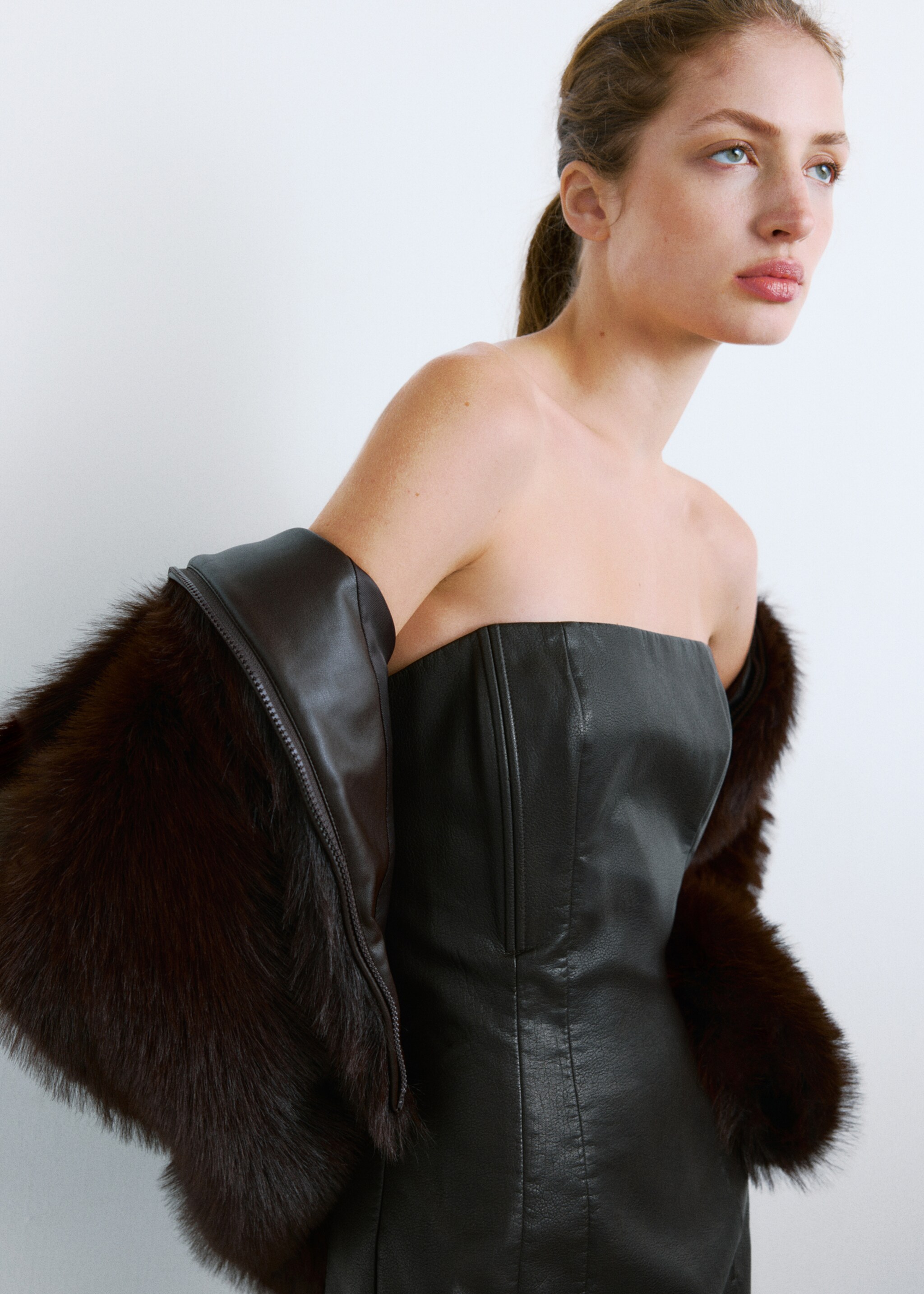 Short faux-leather dress - Medium plane, Chocolate. Ref: 27081314-00.