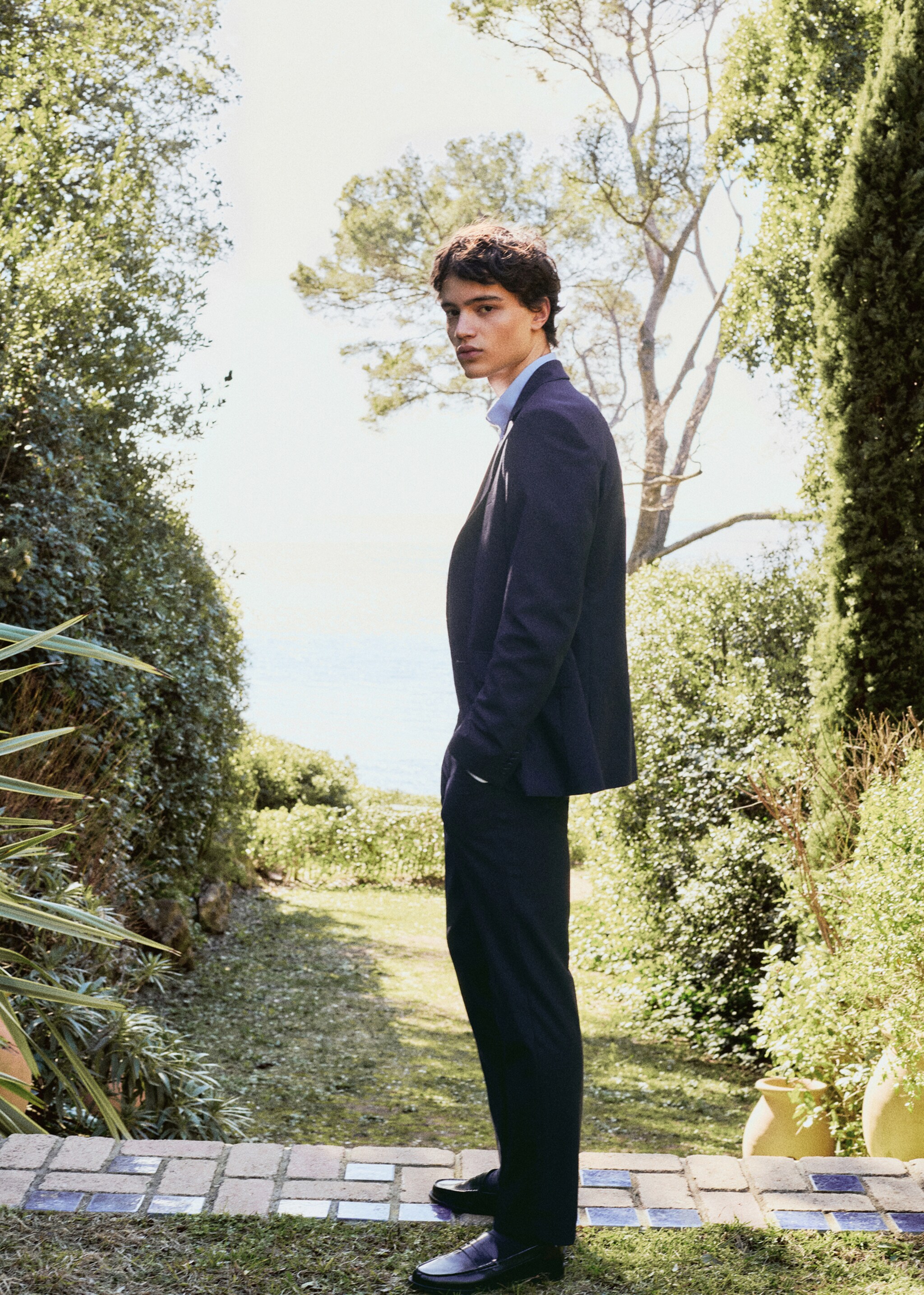 Straight-fit suit trousers - Details of the article 5, Navy. Ref: 27081315-00.