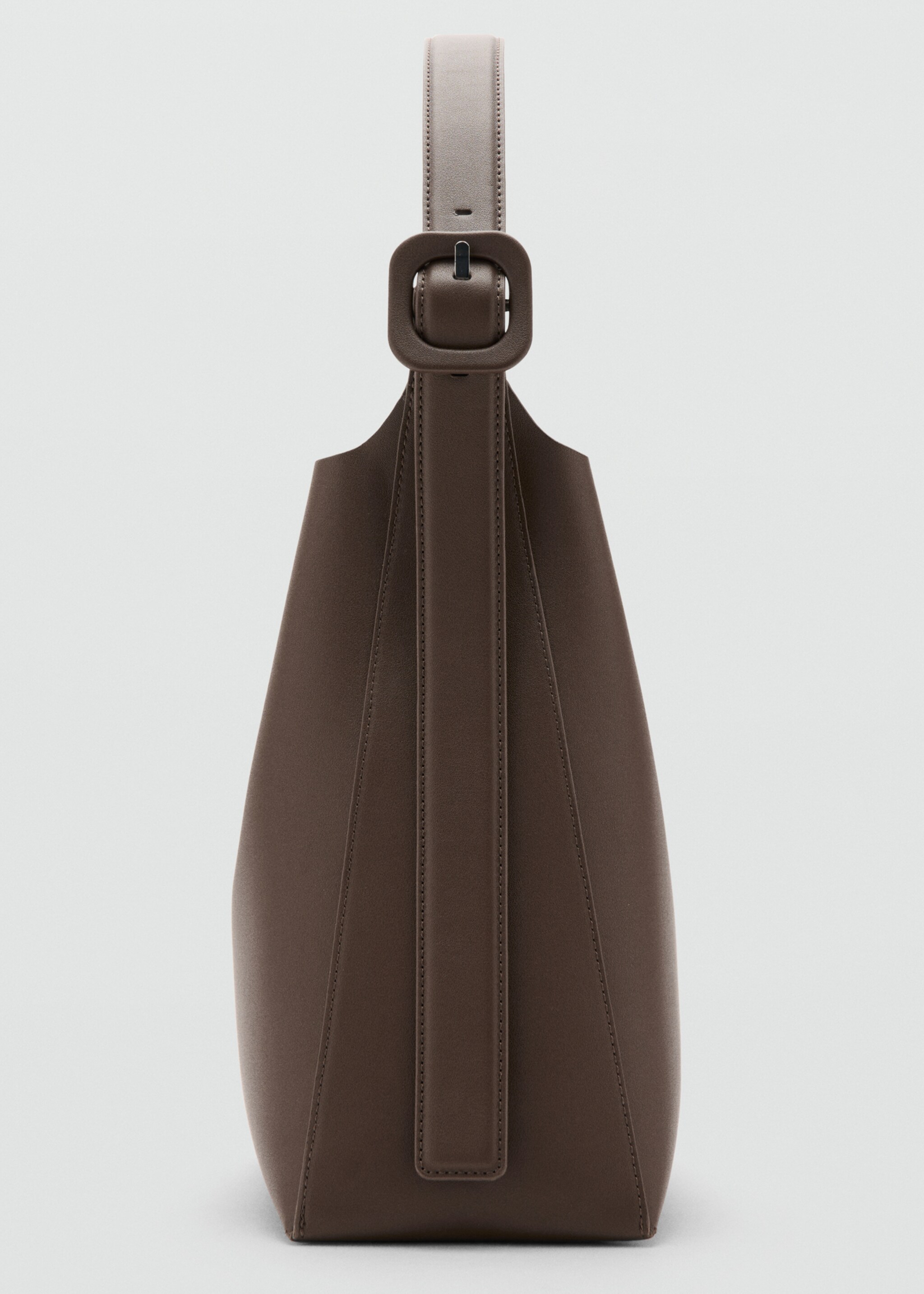 Shopper bag with buckle - Details of the article 1, Chocolate. Ref: 27081320-00.