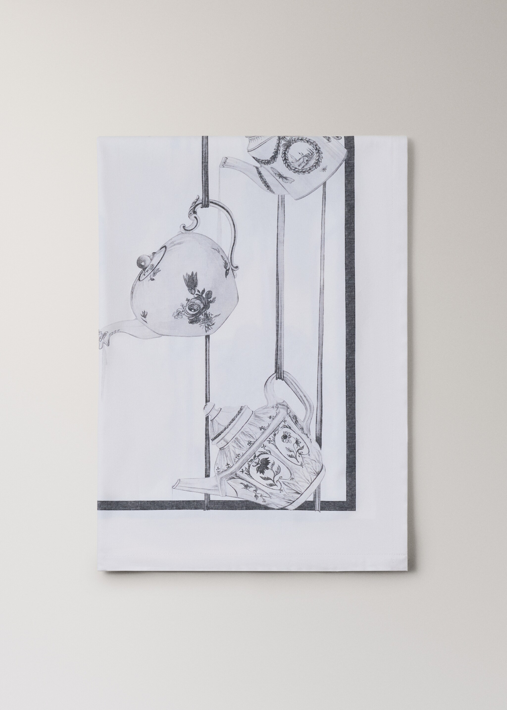 Cotton tablecloth with cup pattern for 8 to 10 guests - Article without model, Grey. Ref: 27081327-00.