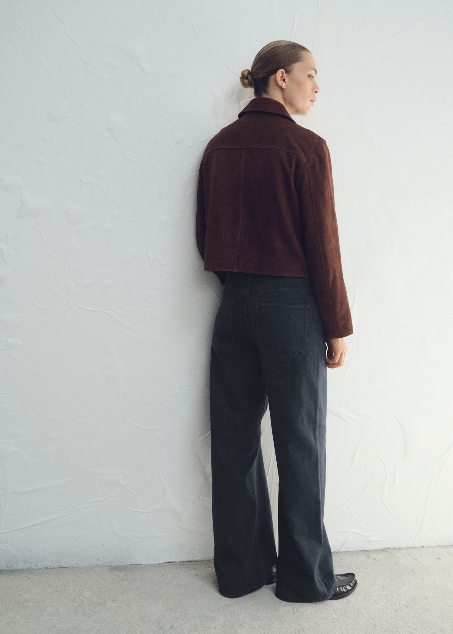 Mid-rise straight jeans - Reverse of the article