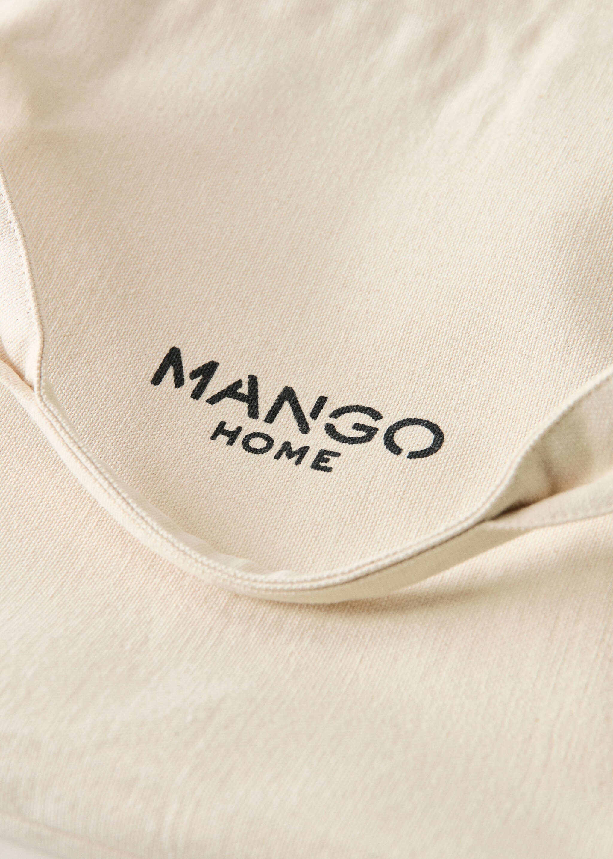 Medium rug storage bag - Details of the article 2, Ecru. Ref: 27081512-00.