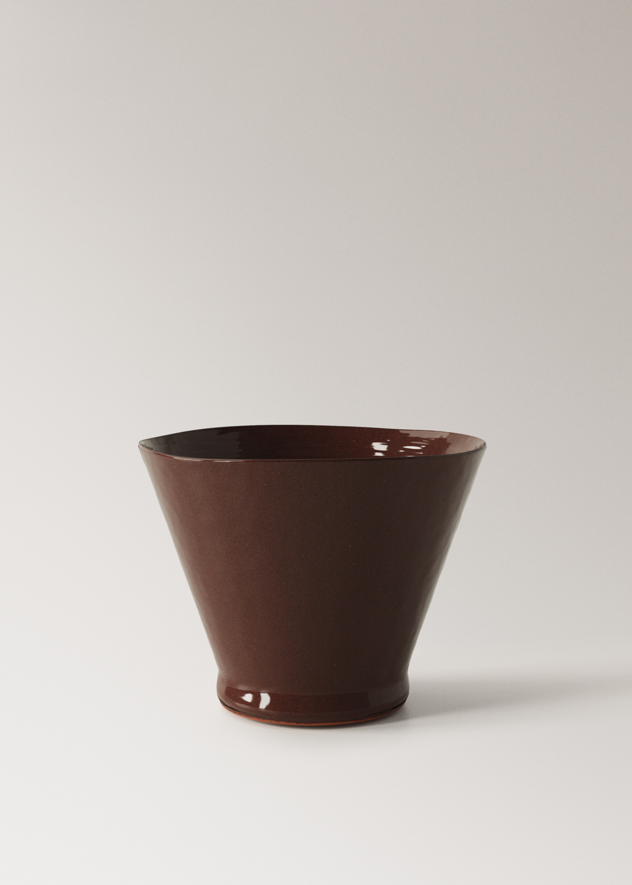Large irregular terracotta plant pot - Article without model, Burnt Orange. Ref: 27081520-00.