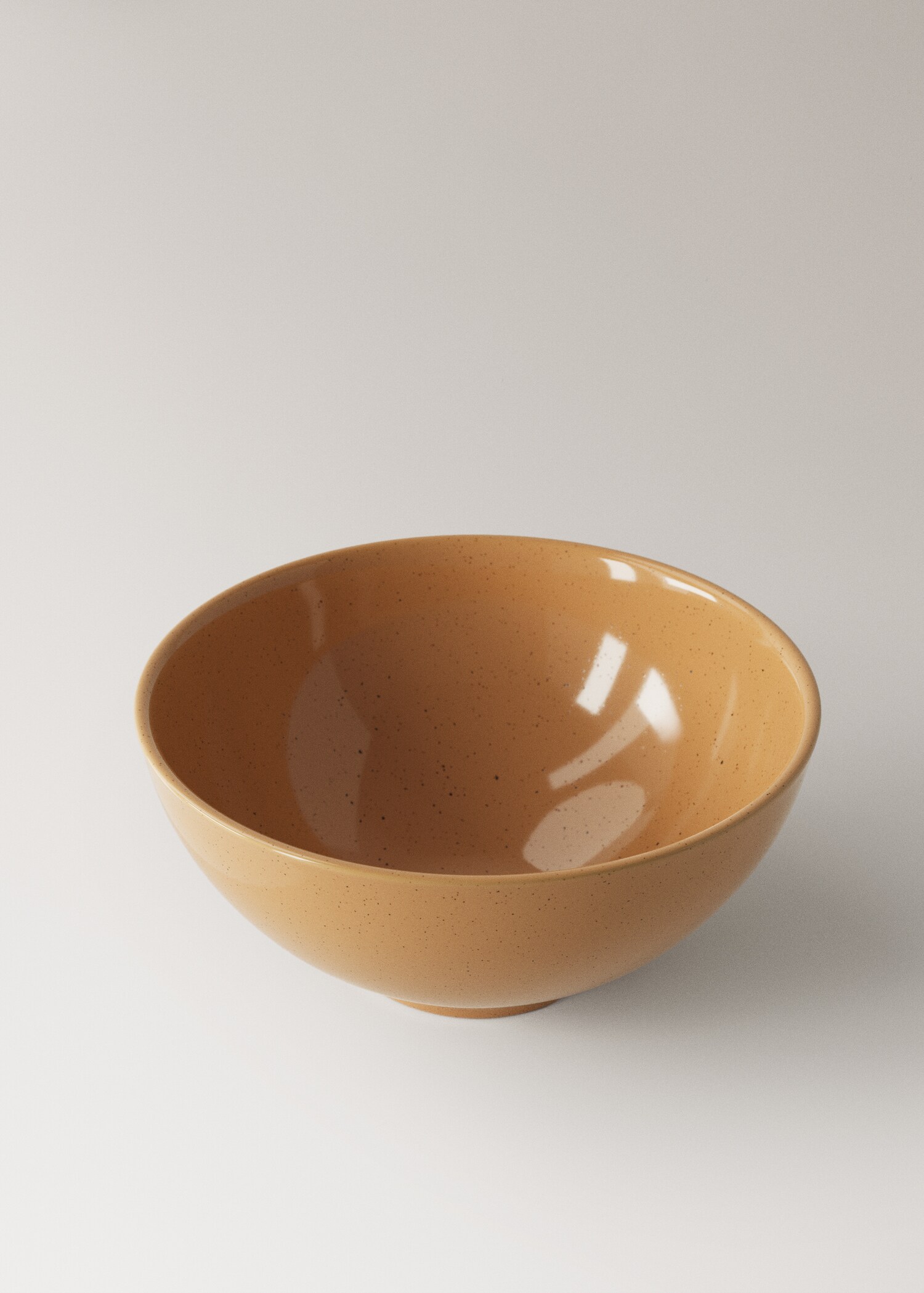 Serveringsfat i stengods med prickar - Detaljer om artikeln 1