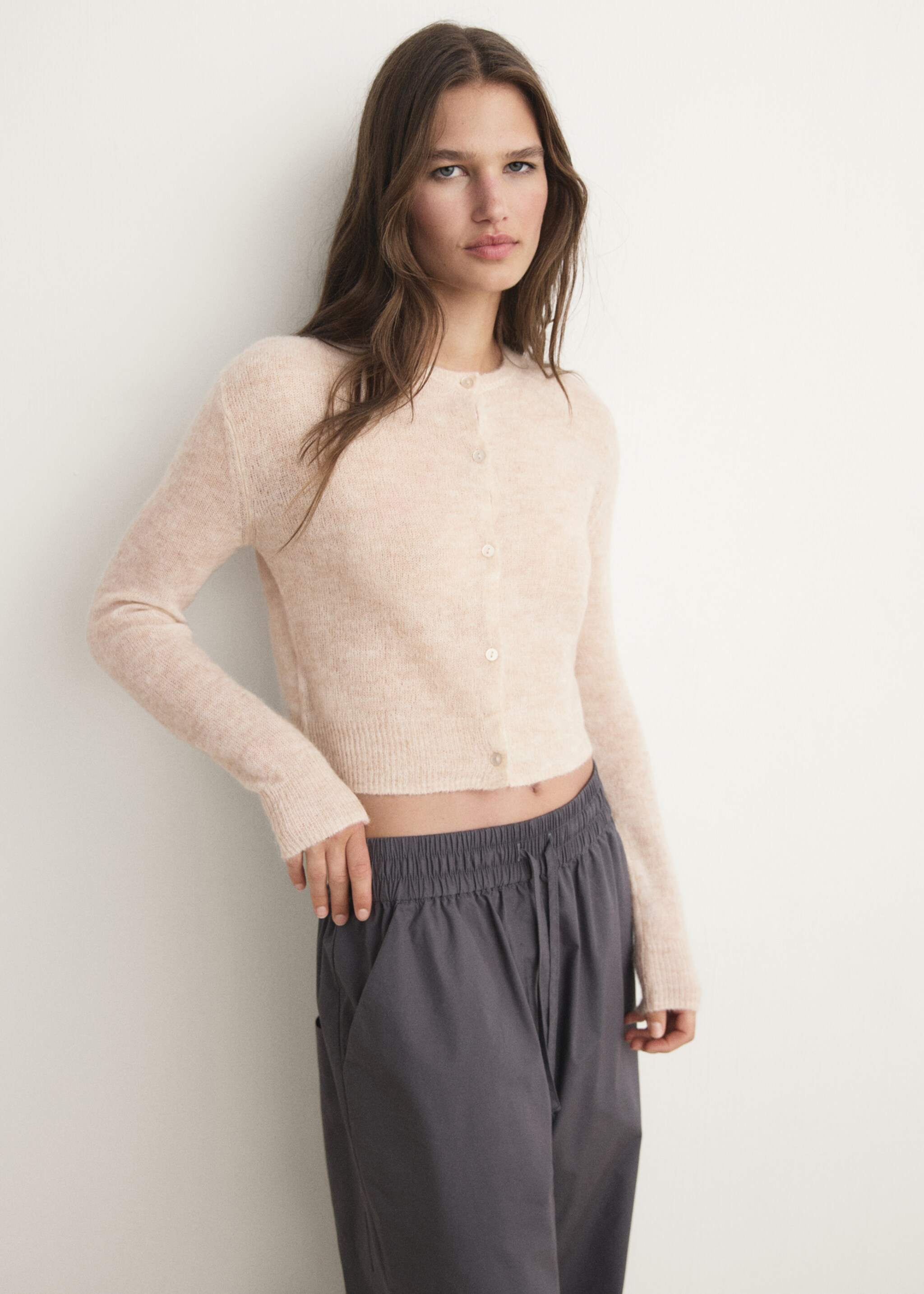 Short wool cardigan - Medium plane, Beige. Ref: 27081526-00.