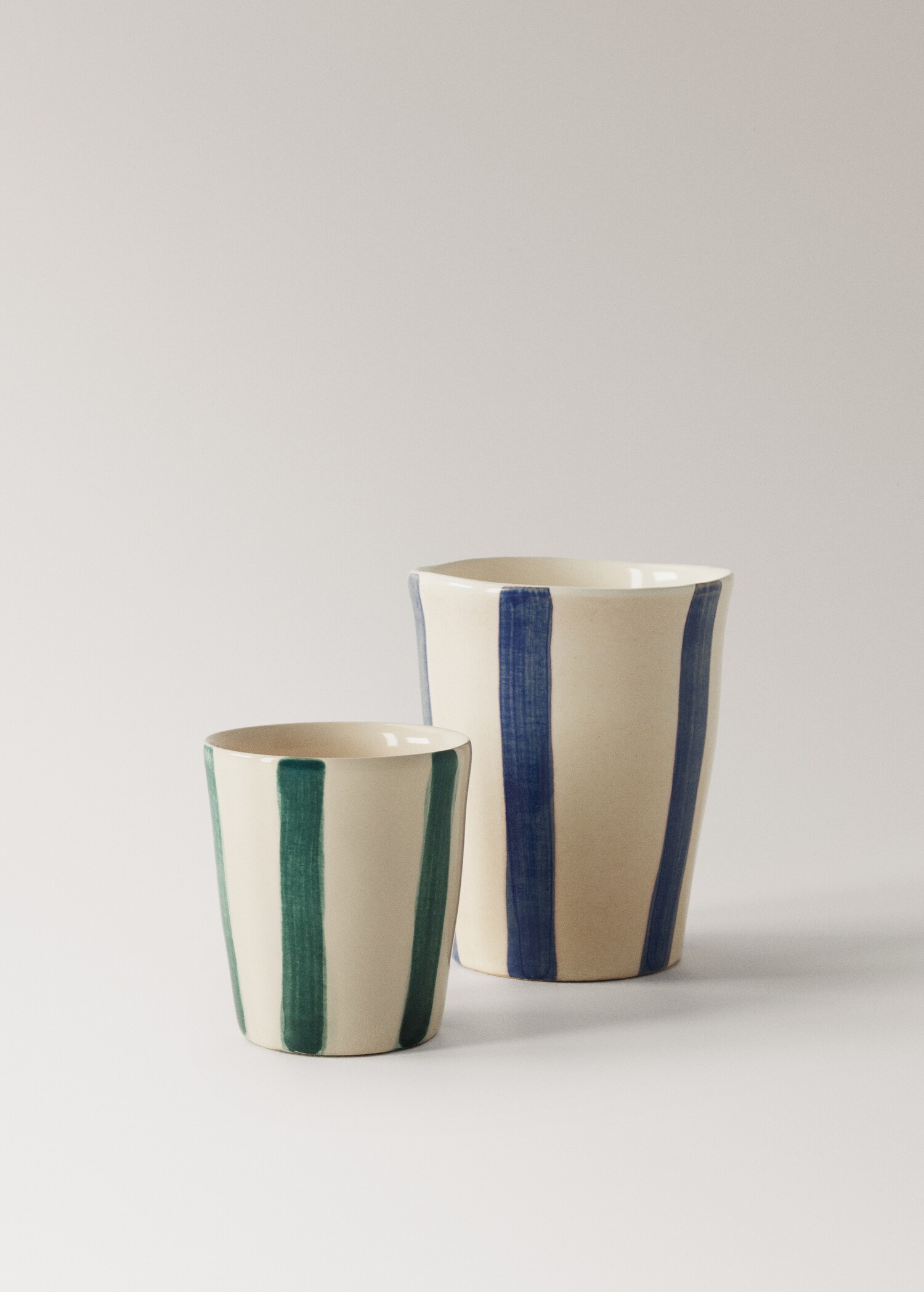 Espresso stoneware mug with stripes - Details of the article 3
