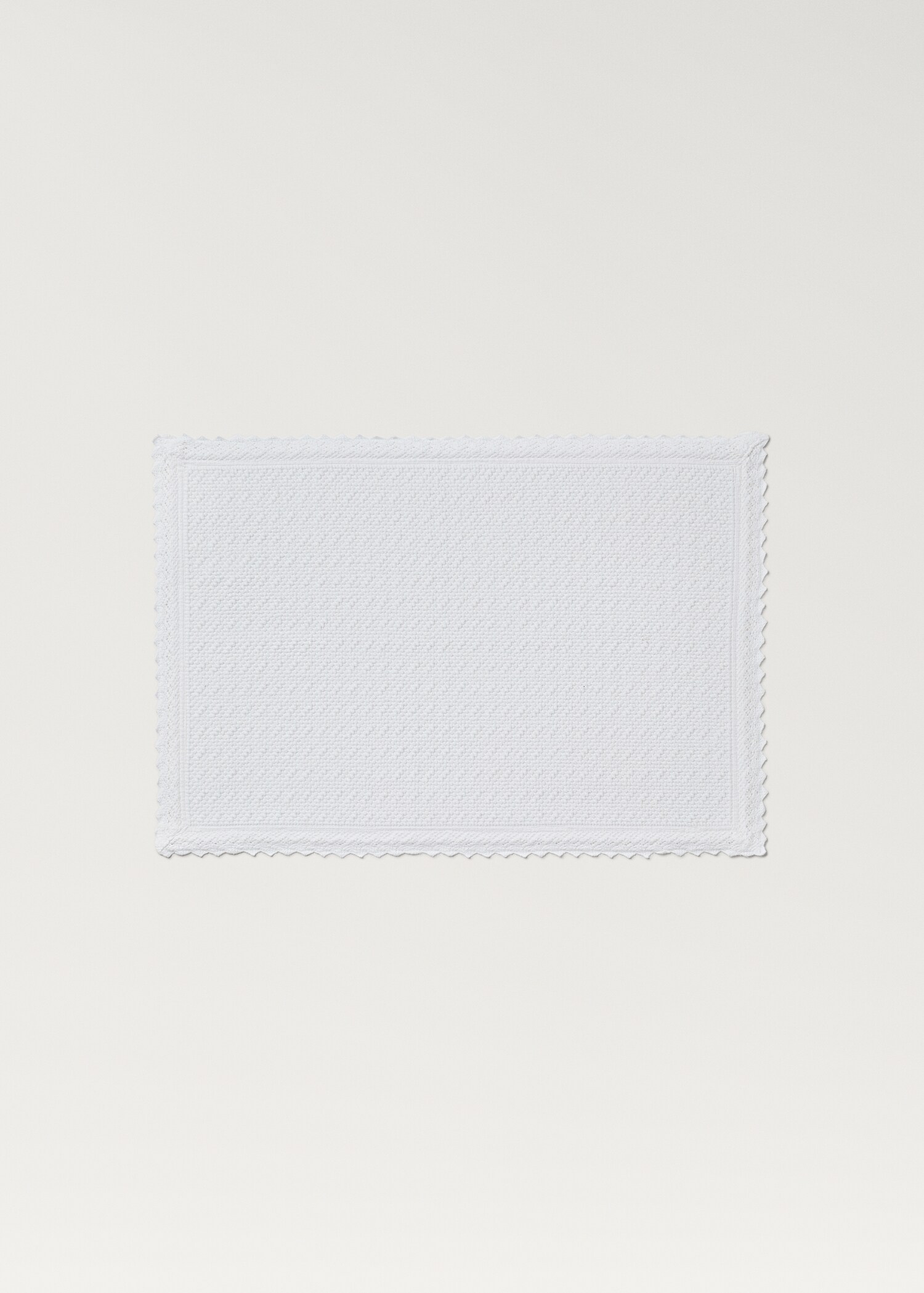 Alfombra baño puntilla - Artículo sin modelo