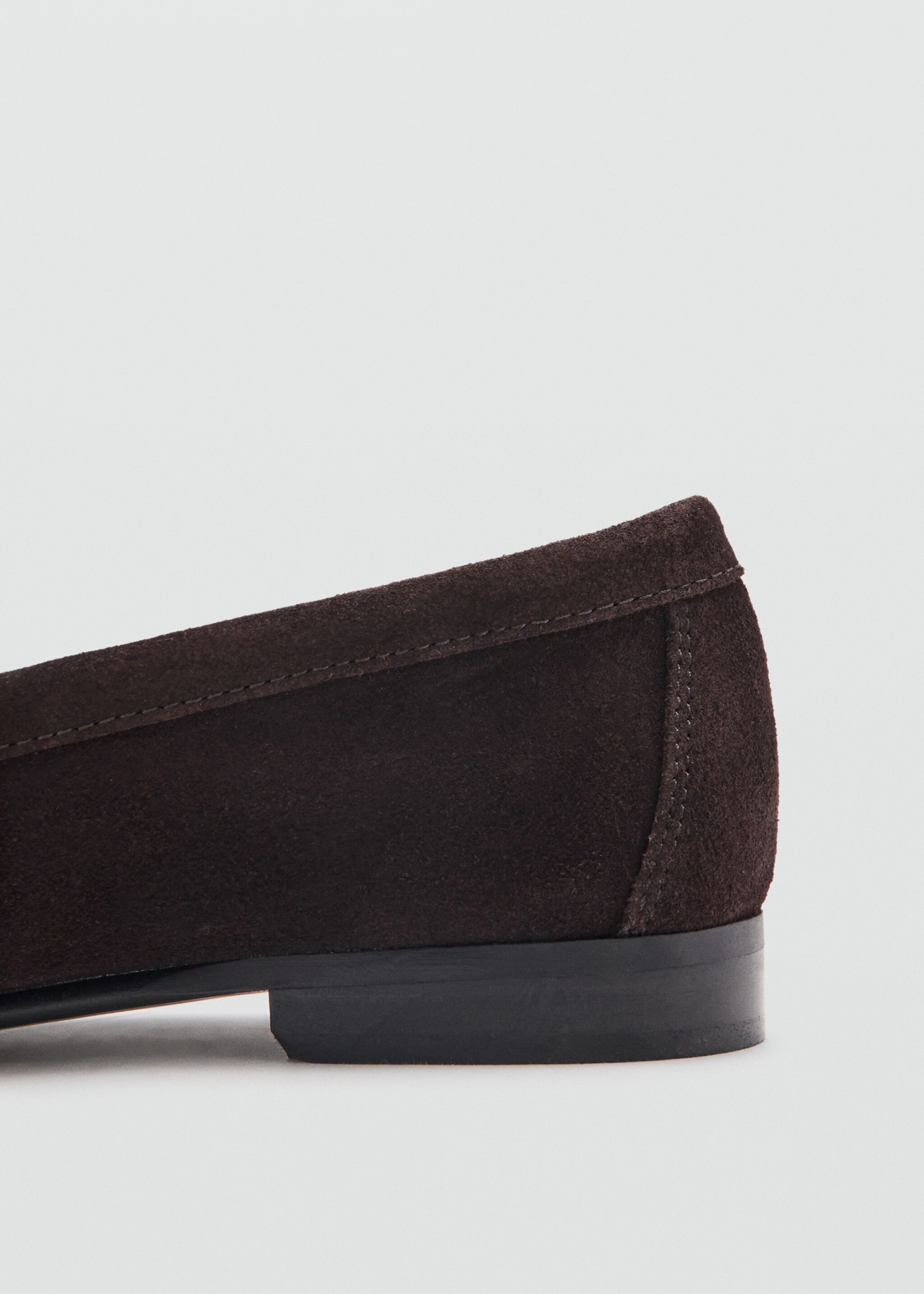 Gathered suede moccasins - Details of the article 1, Chocolate. Ref: 27081536-00.
