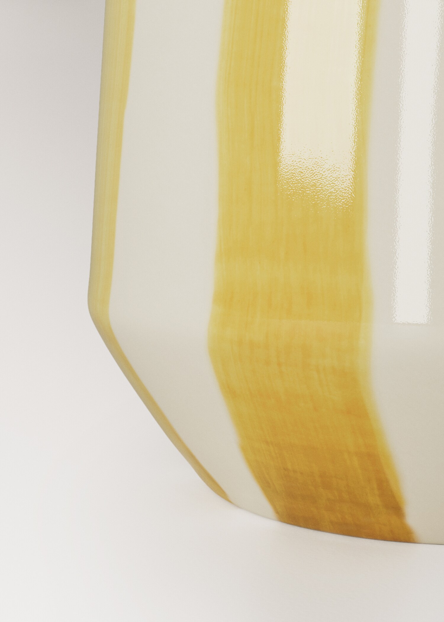 Hand-painted striped flowerpot - Details of the article 2