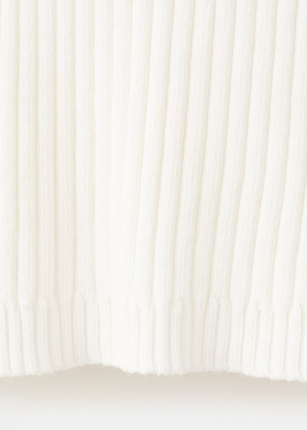Contrast collar button sweater - image 4