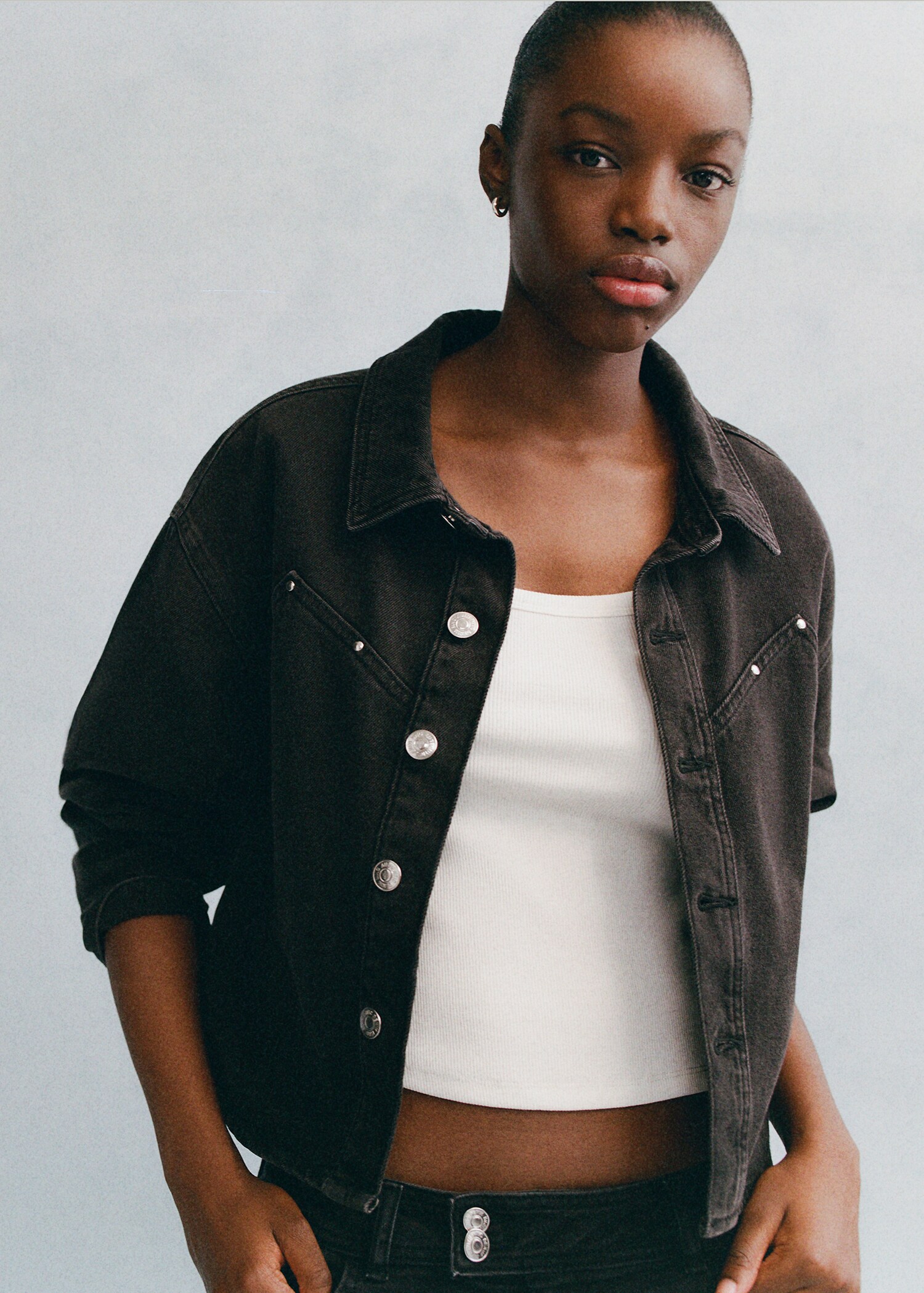 Denim shirt with studs - Details of the article 7