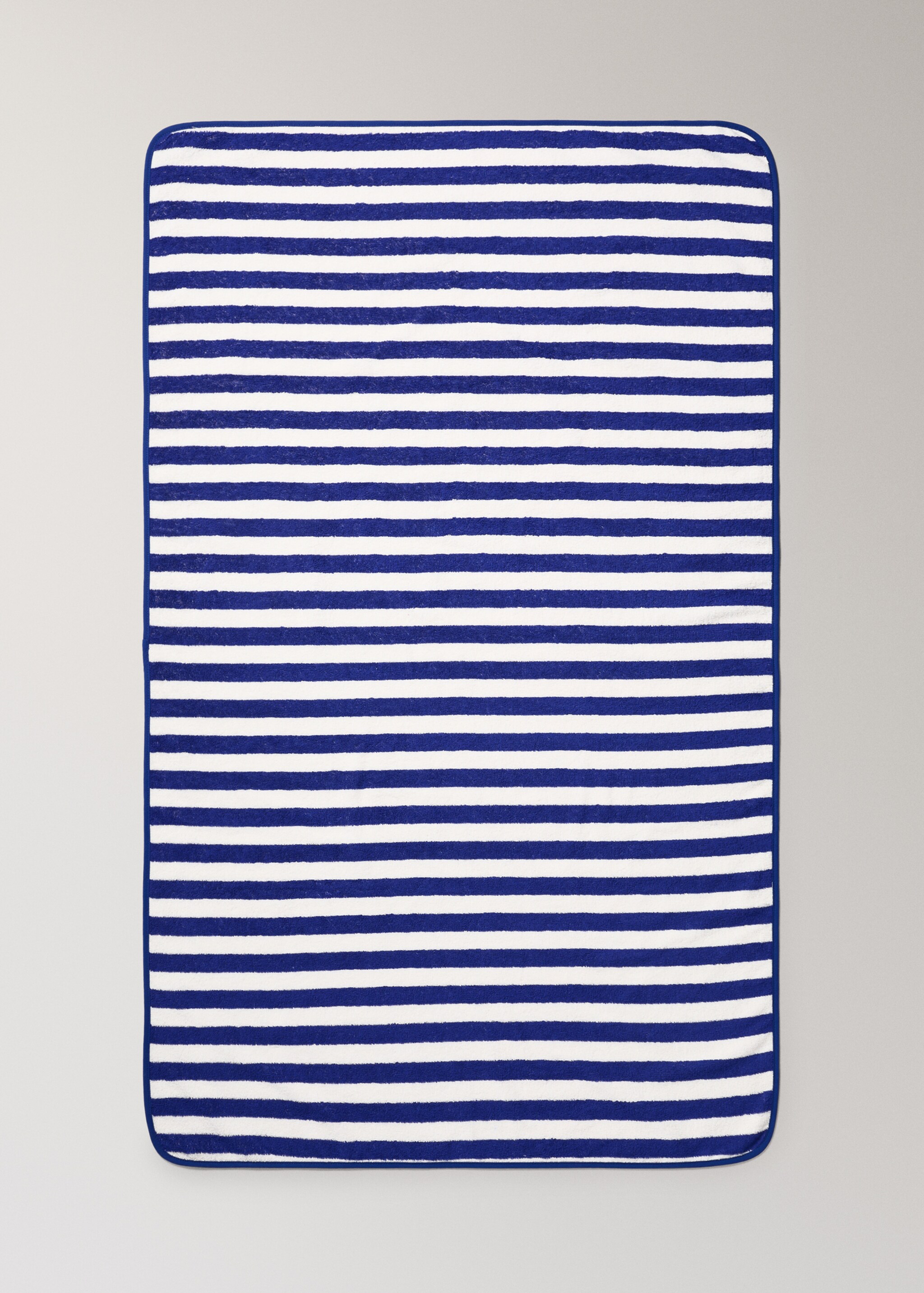 Cotton striped beach towel - Details of the article 3, Blue. Ref: 27082554-00.