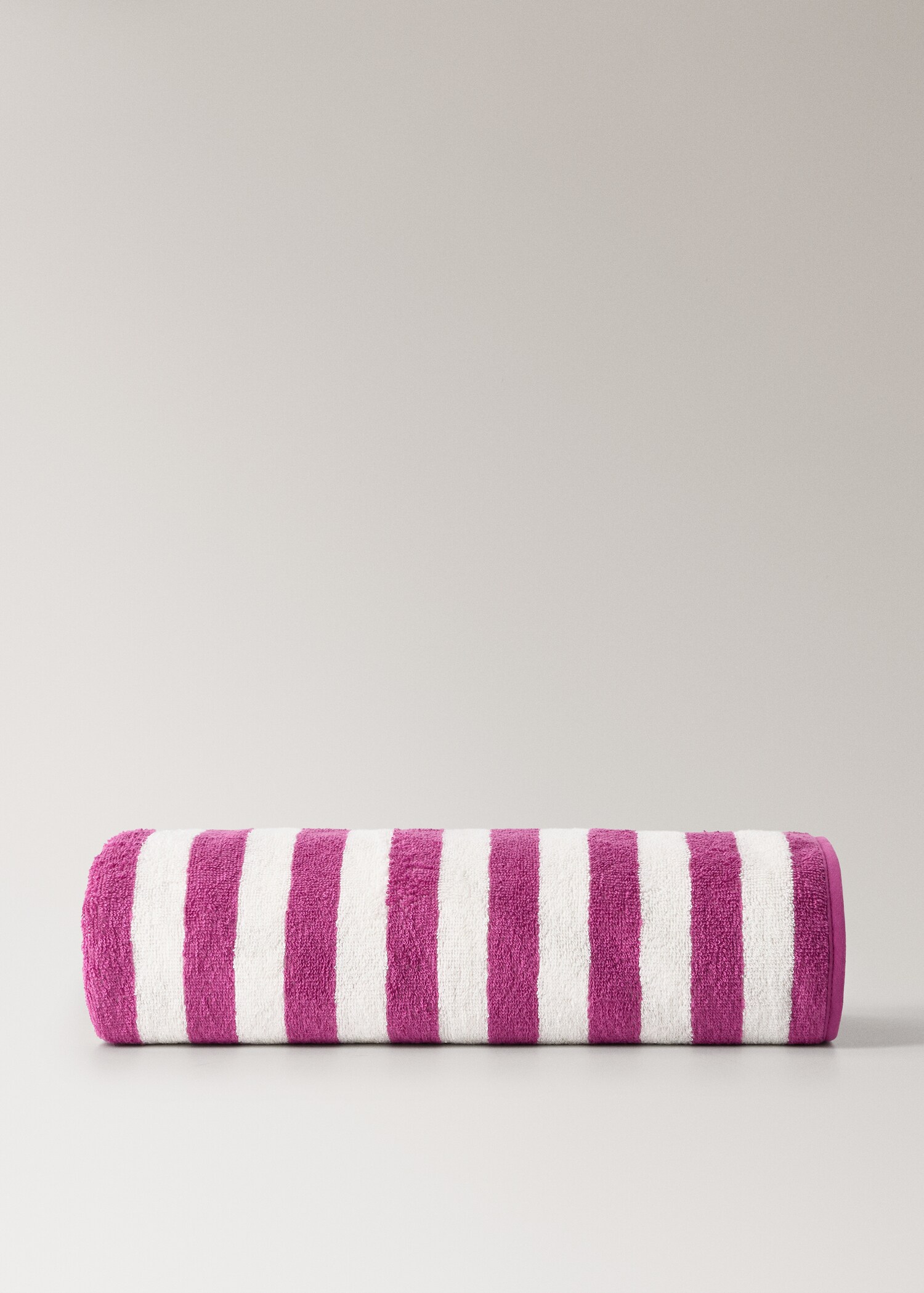 Cotton striped beach towel - Article without model
