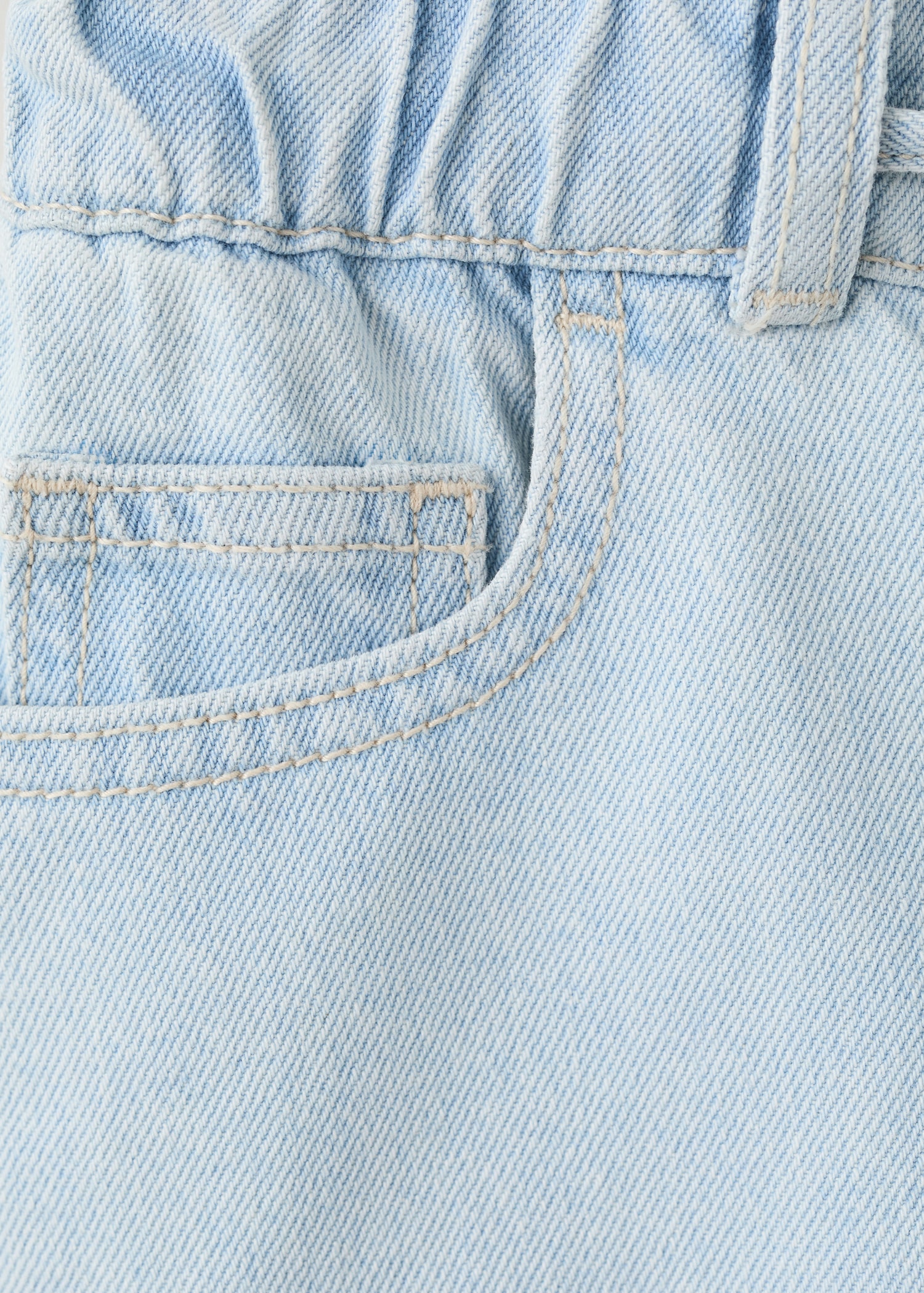 Kurzer Stretchrock - Detail des Artikels 8