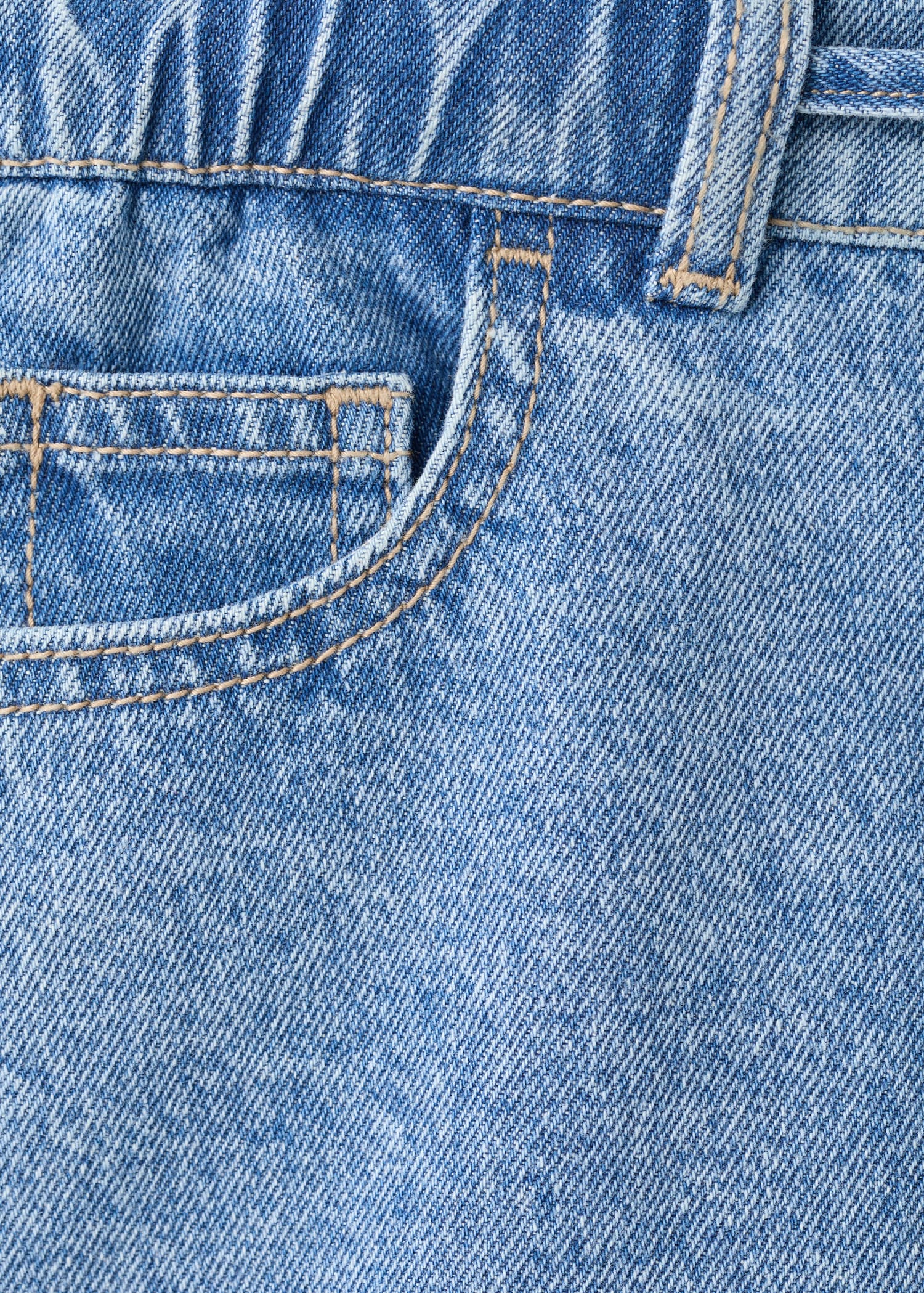 Jupe courte en jean - Détail de l'article 8